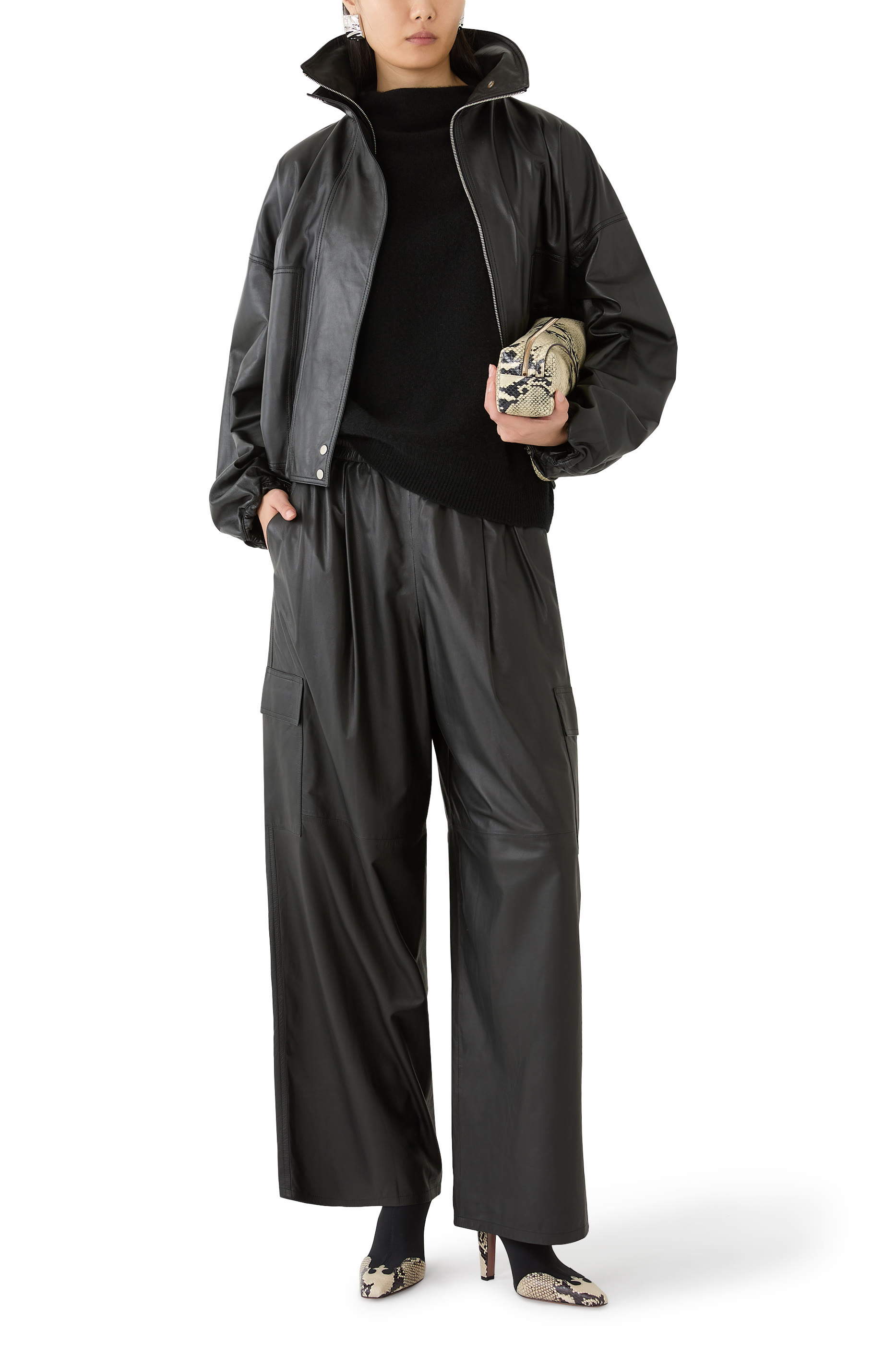 بنطال كارغو جلد خروف