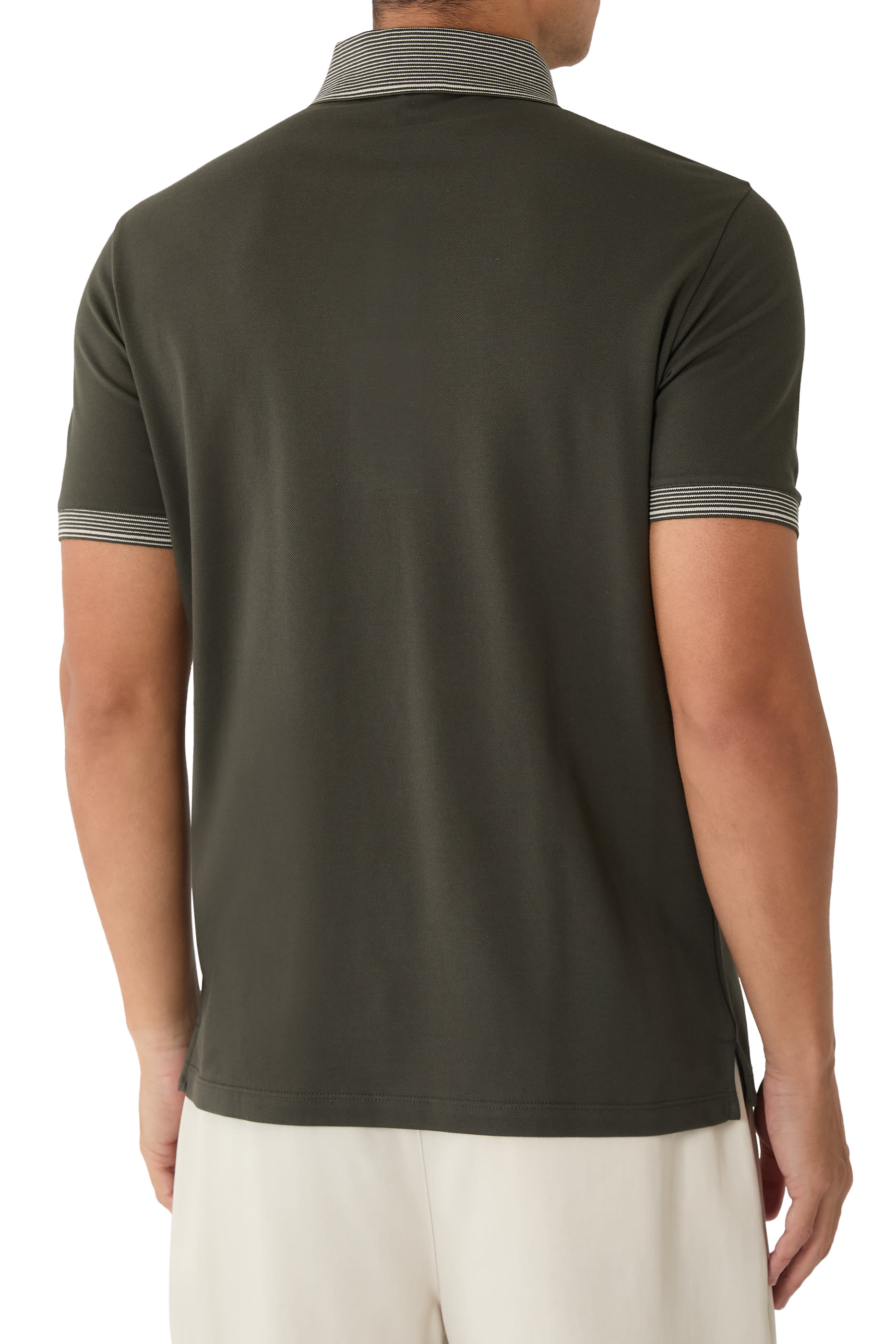 قميص بولو بيكيه بتطريز شعار الماركة