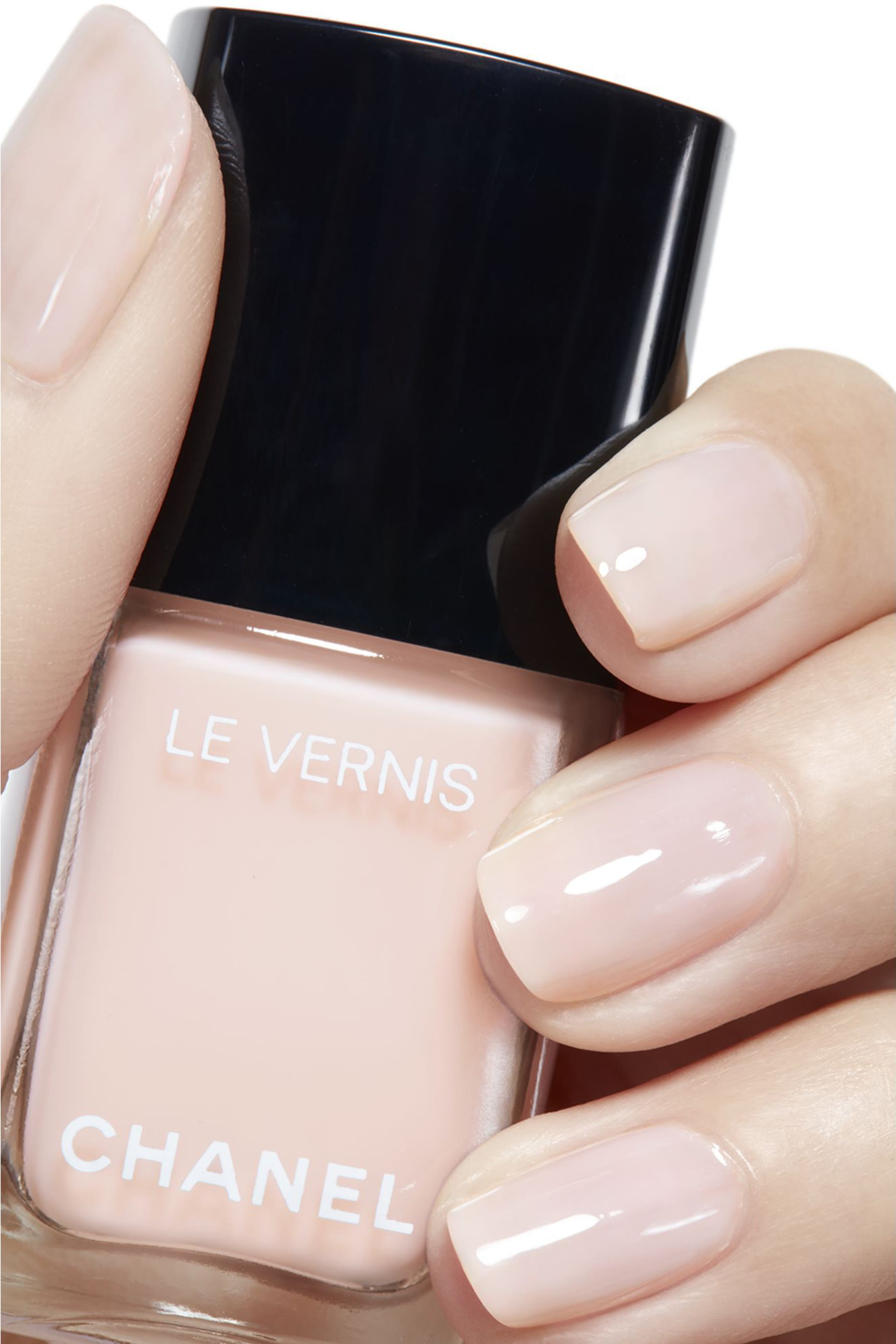 طلاء أظافر Chanel LE VERNIS