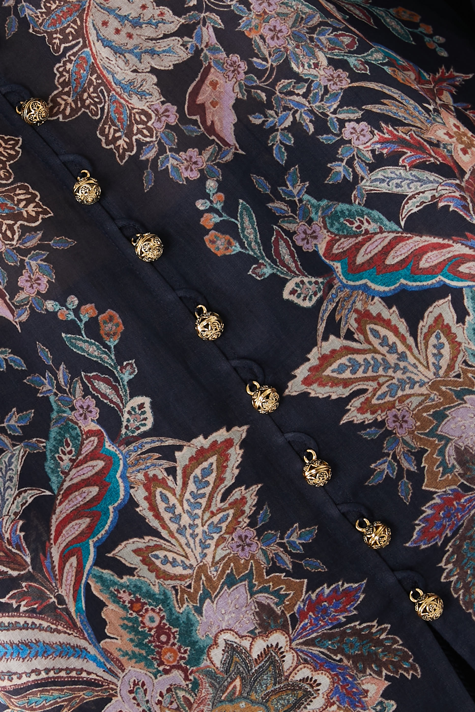 بلوزة ريانون بأكمام منفوخة