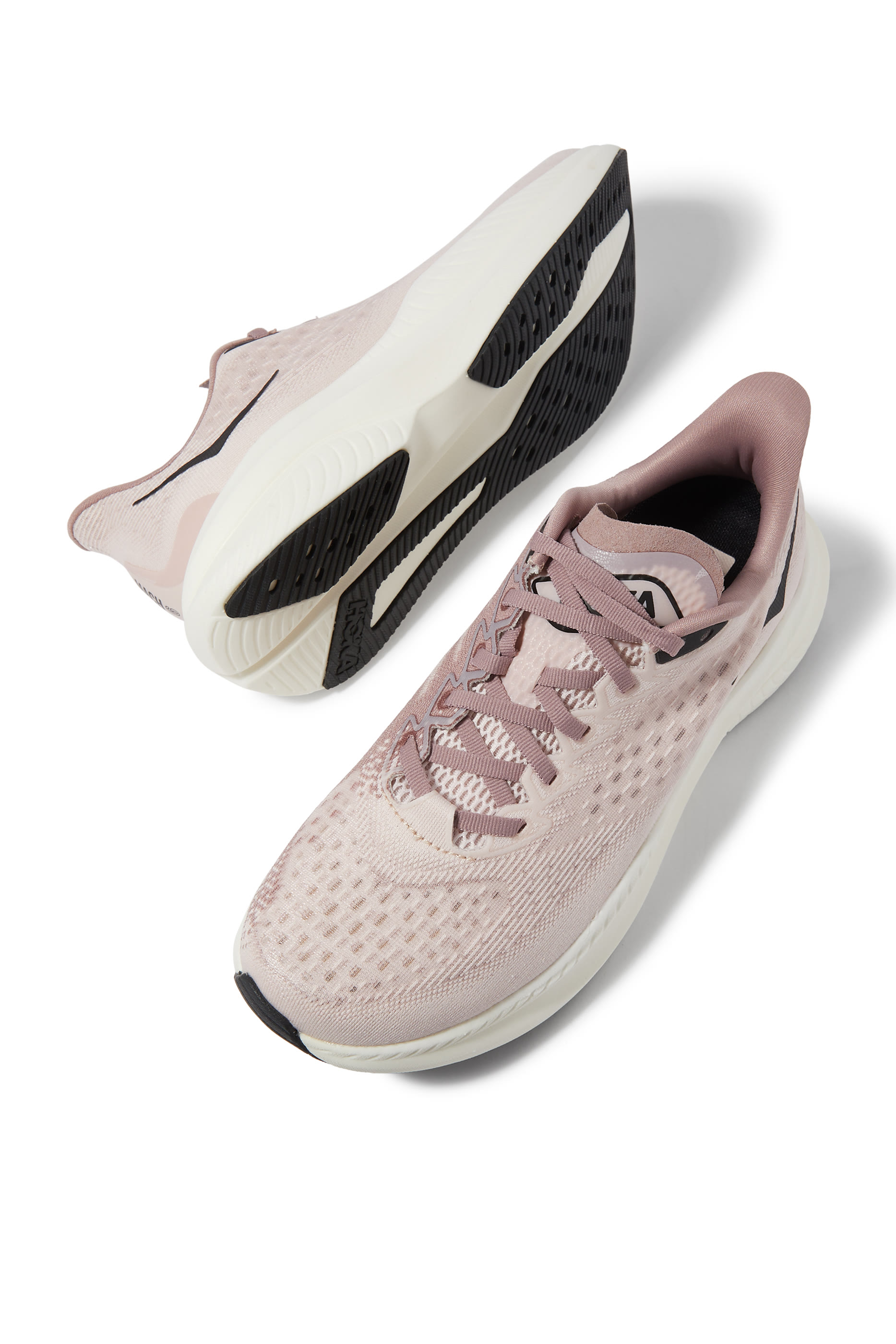 سنيكرز ماخ 6