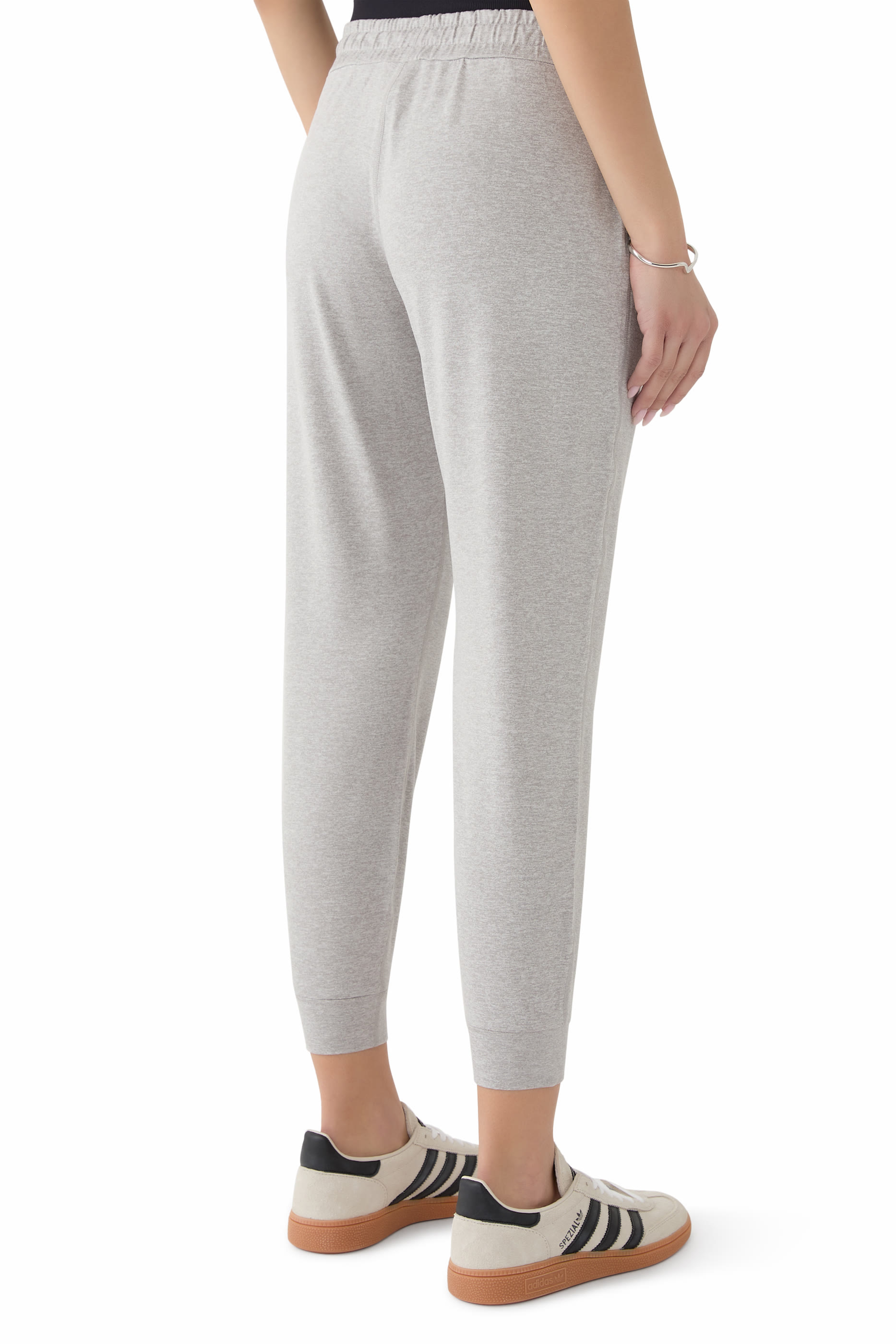 بنطال رياضي بيرفورمنس