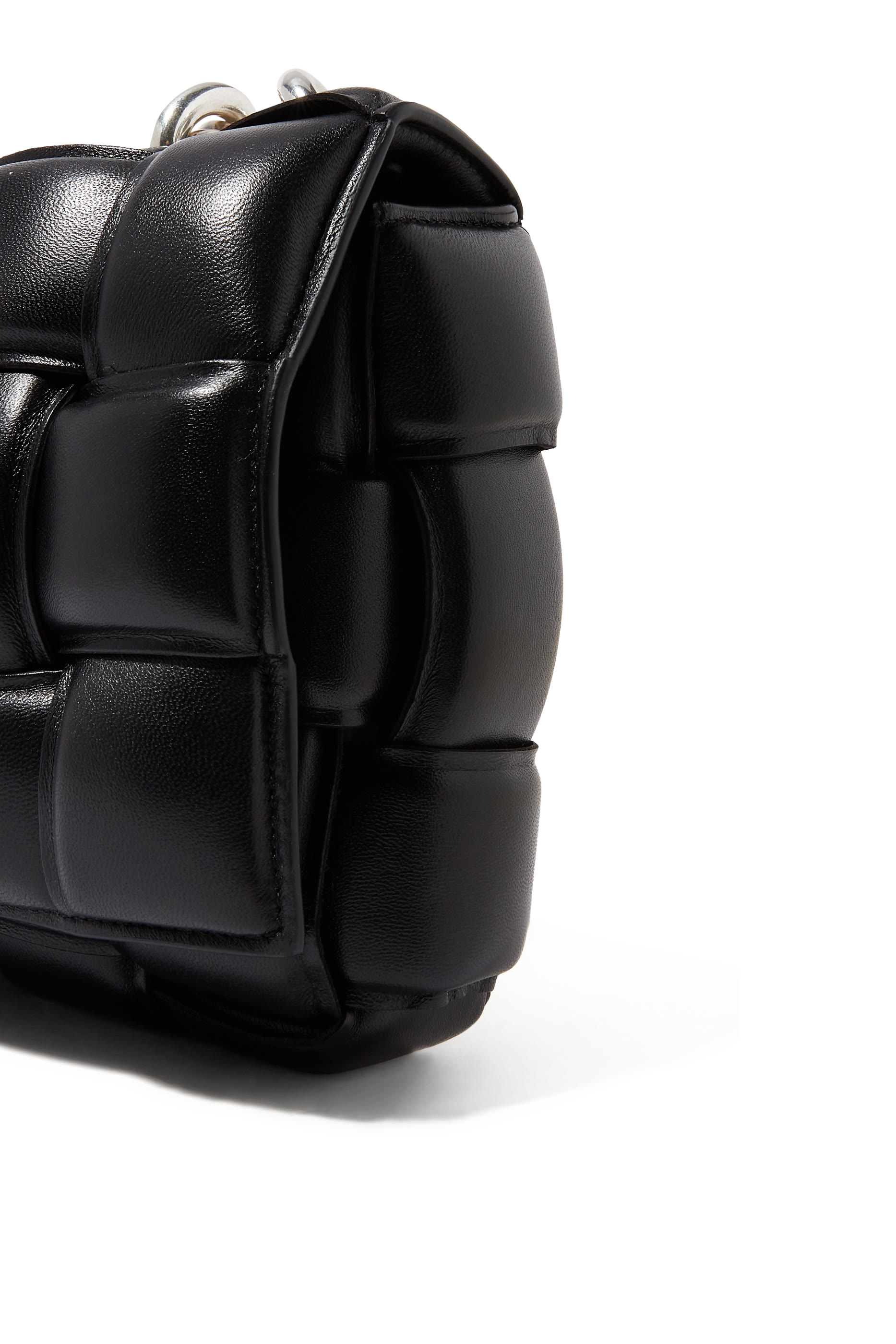 حقيبة كاسيت بسلسلة