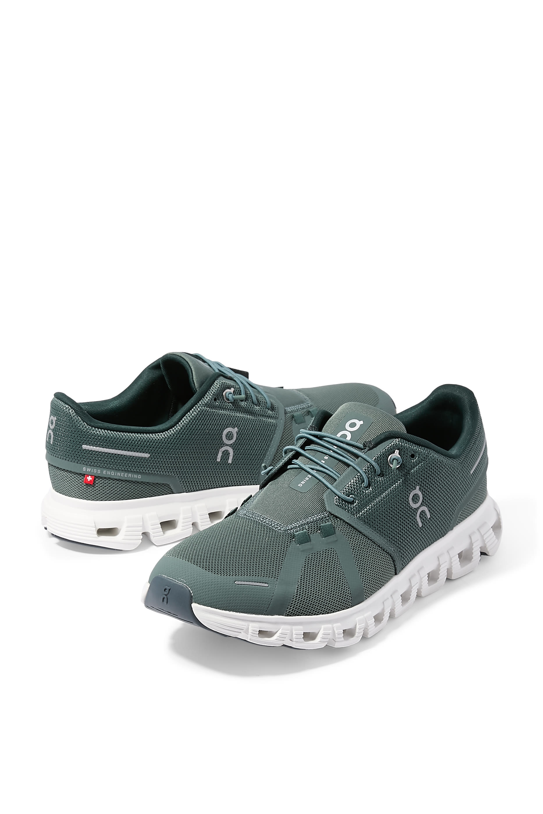 سنيكرز كلاود 6 للرجال