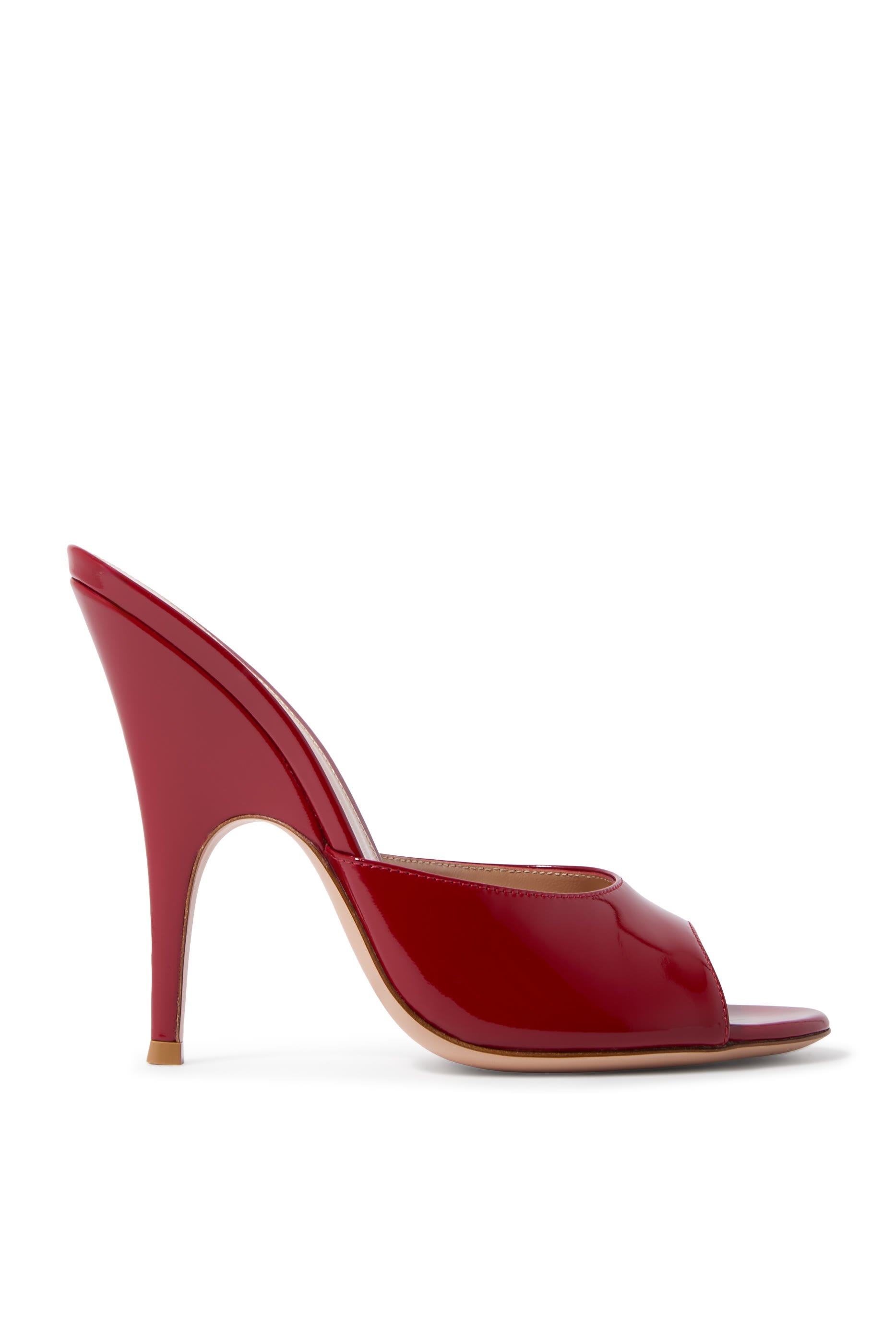 حذاء صوفيا 115 مفتوح من الخلف