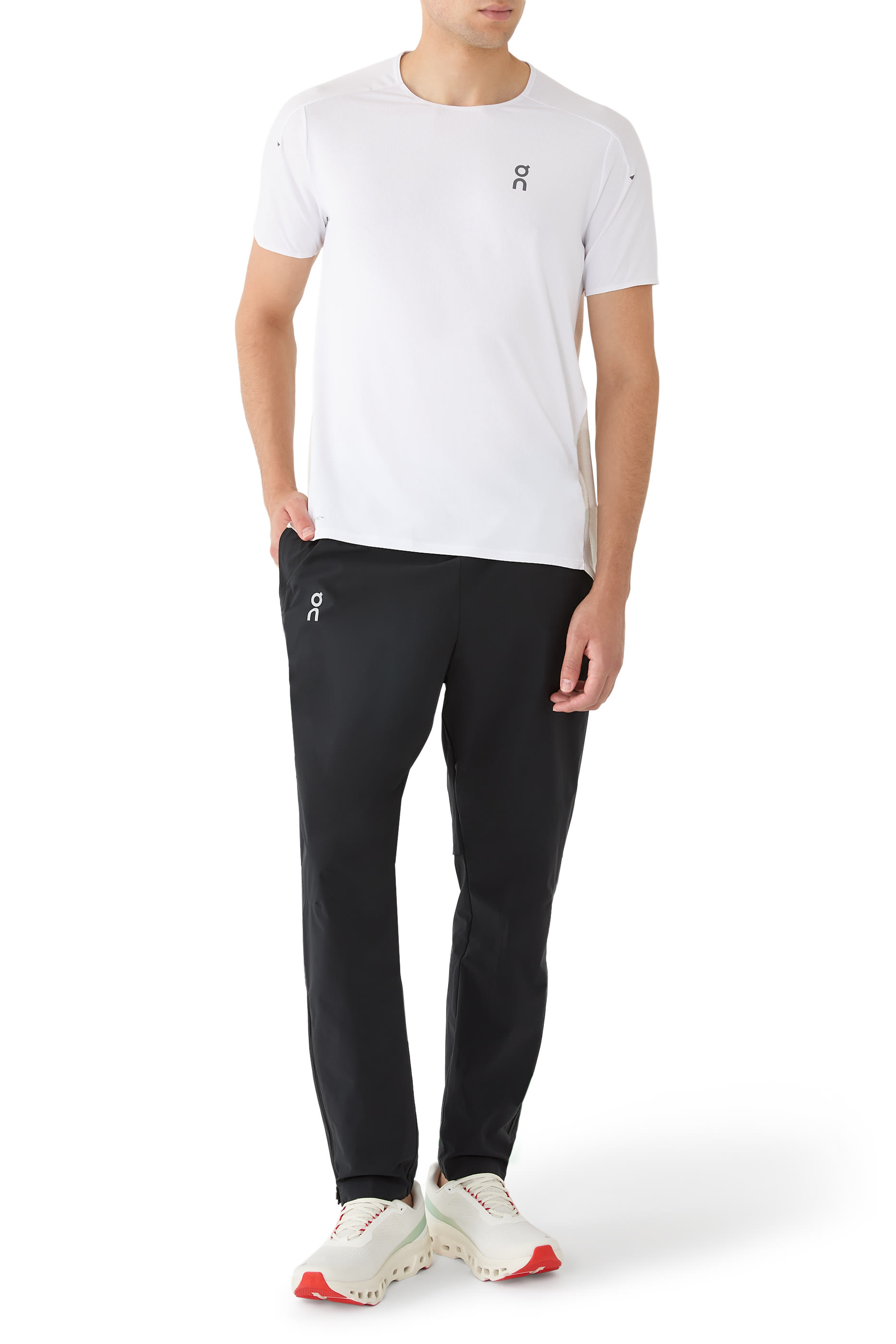 سنيكرز كلاودمونستر 1