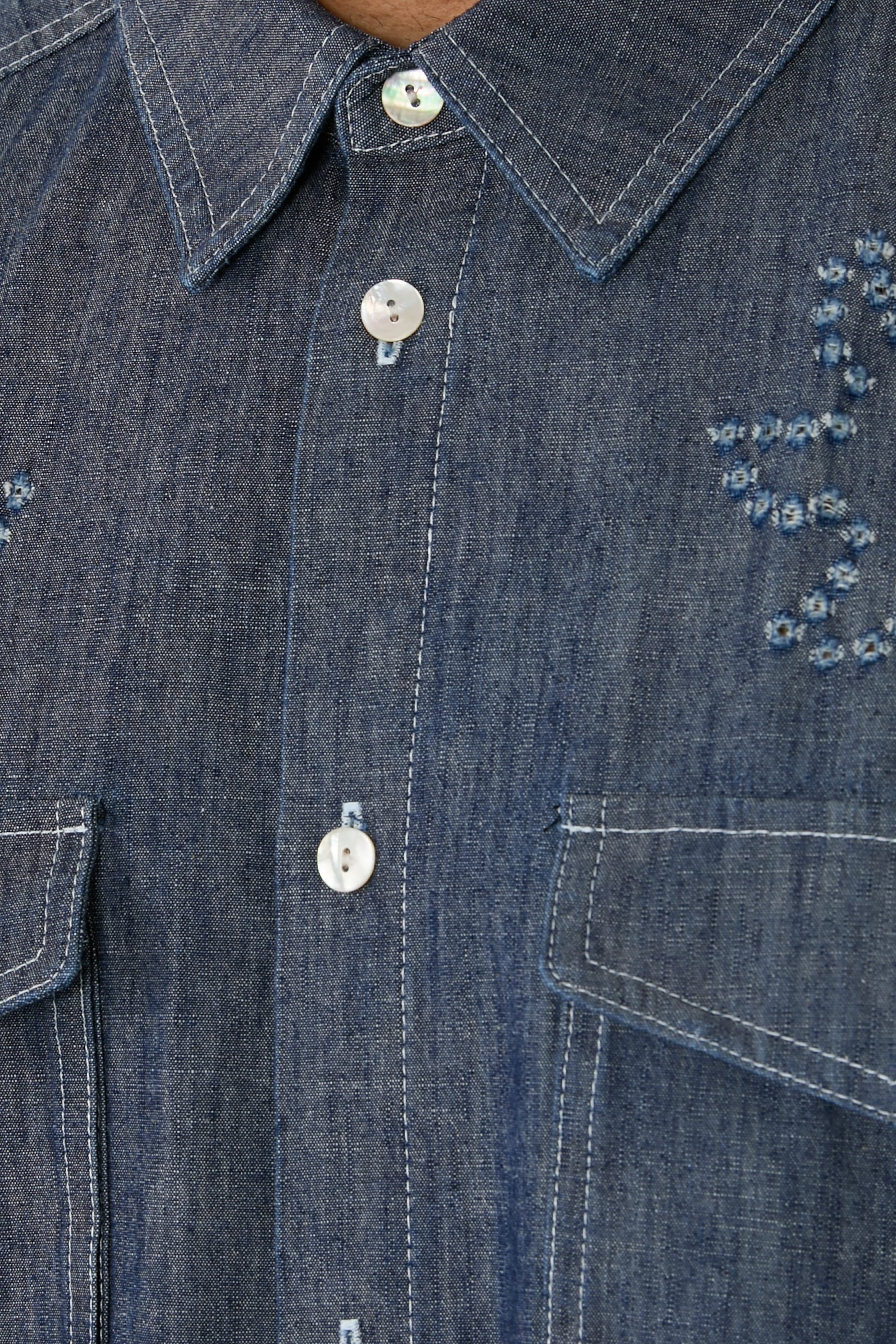 قميص بأكمام قصيرة شمبراي