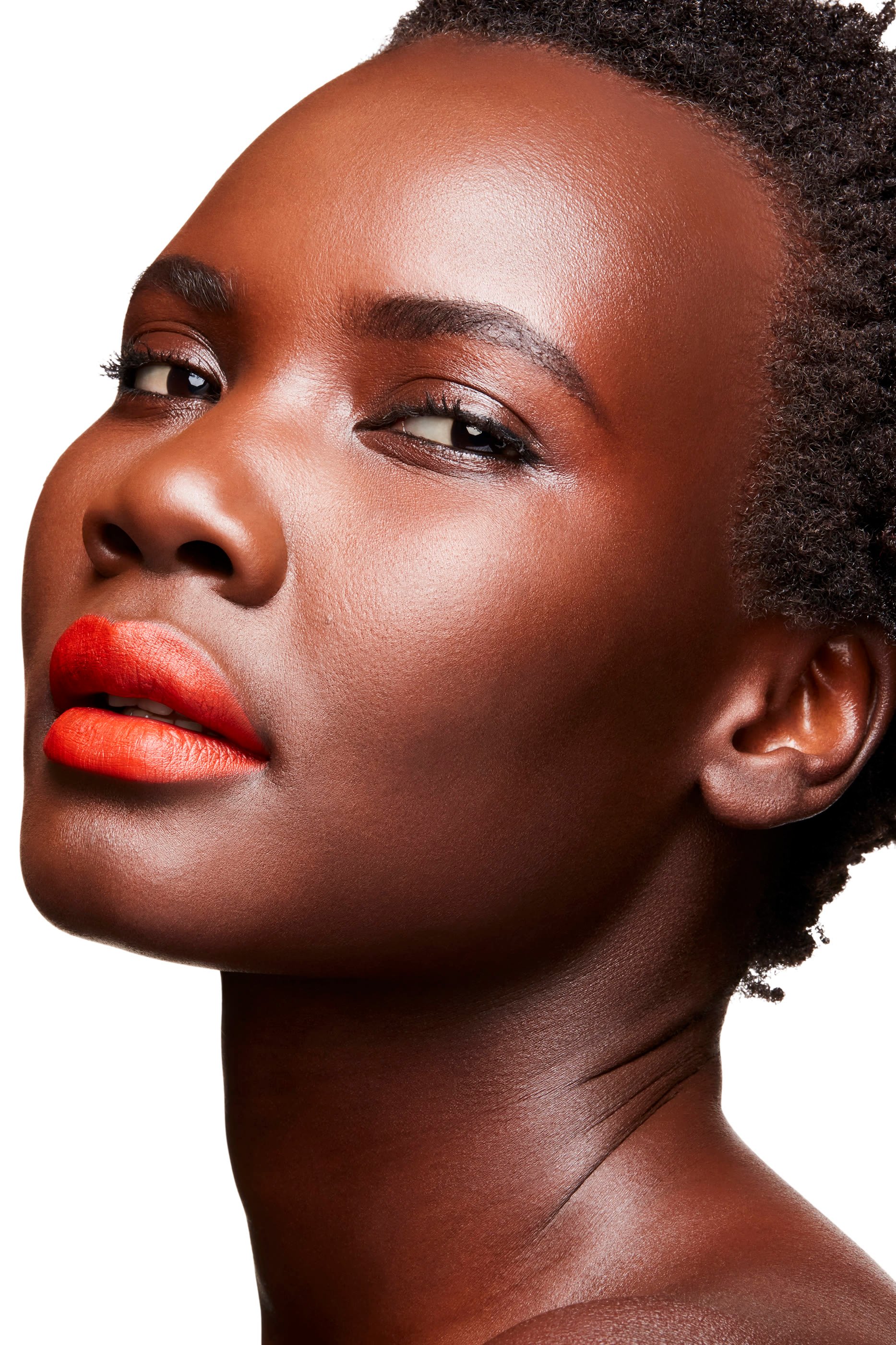 مجموعة لاشيز تو ليبس