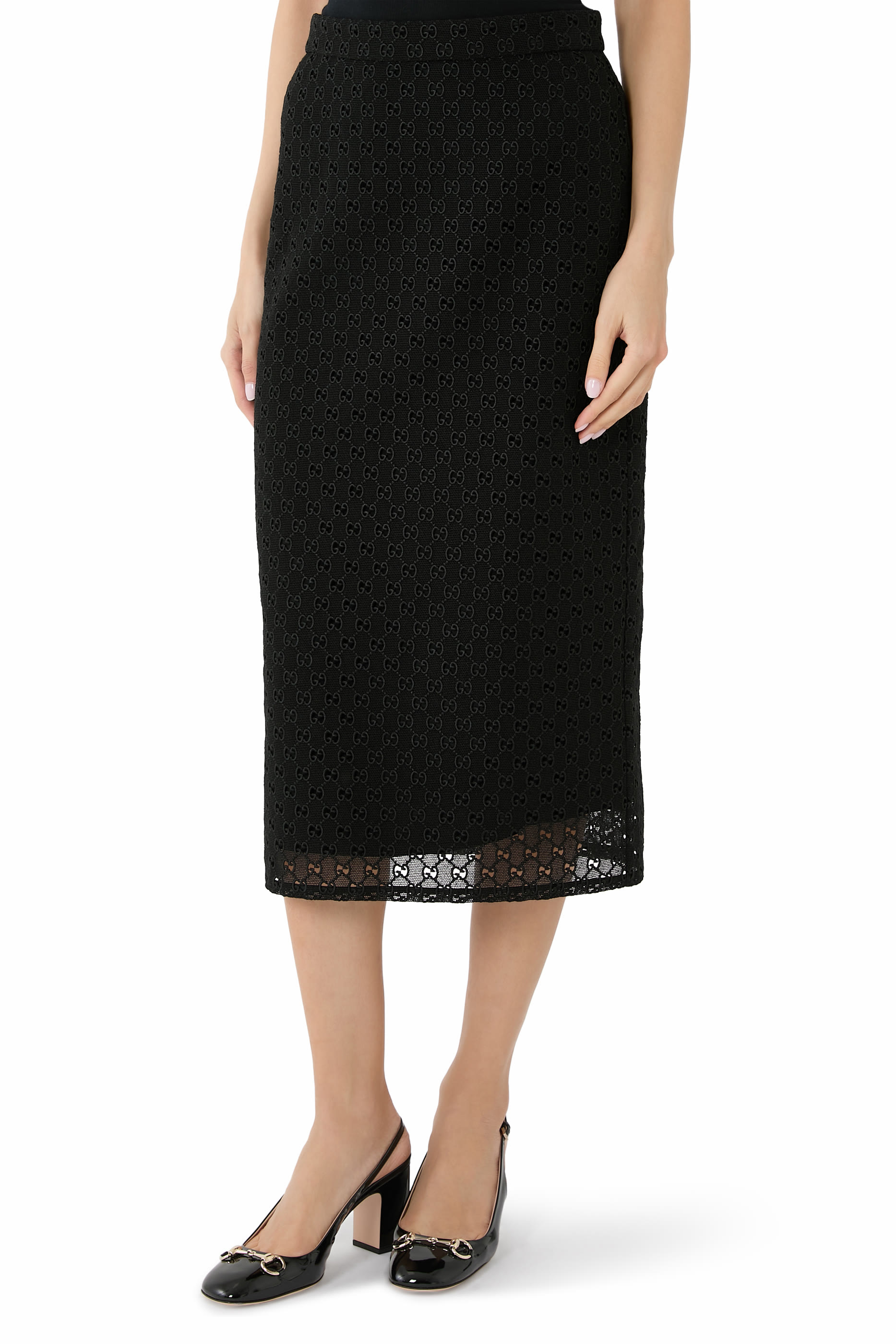 تنورة ماكرامي بشعار حرفي الماركة