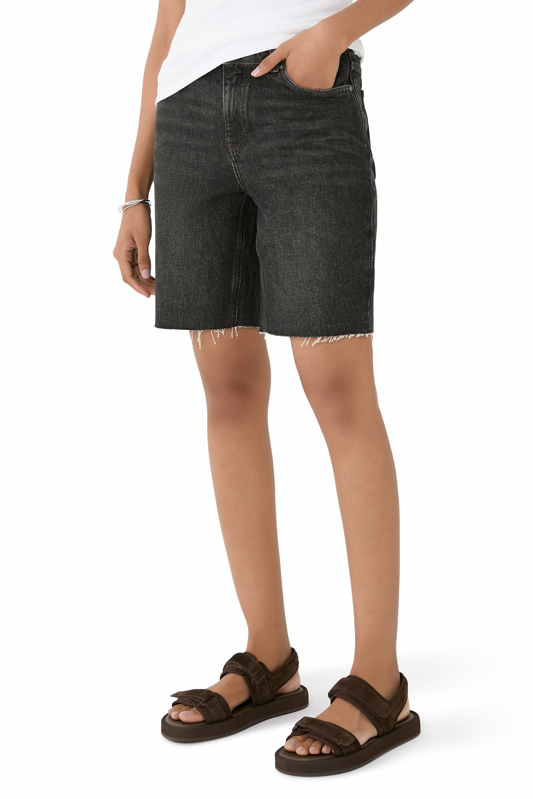 صندل بِأشرطة فيلكرو شمواه