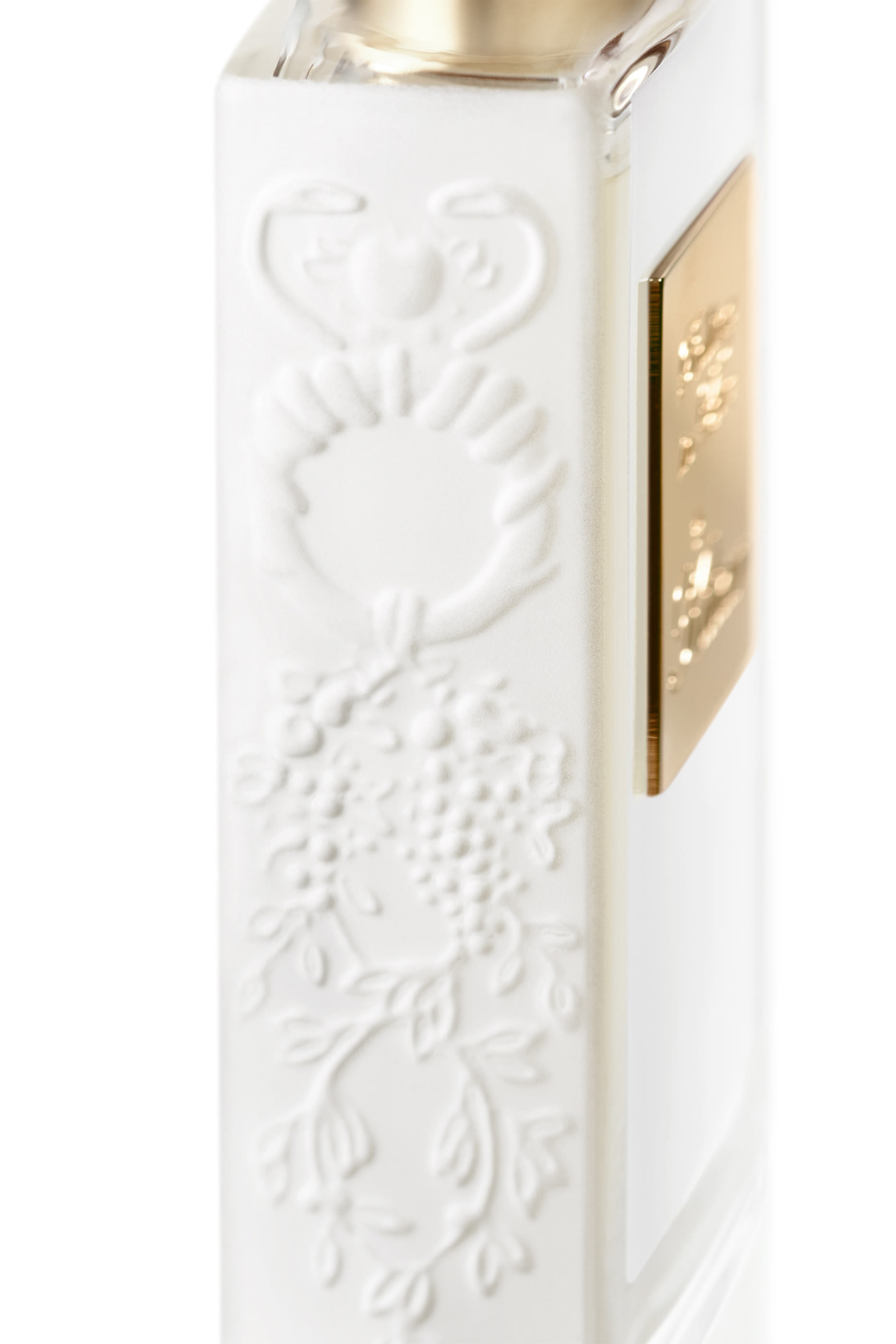 ماء عطر وومان إن جولد