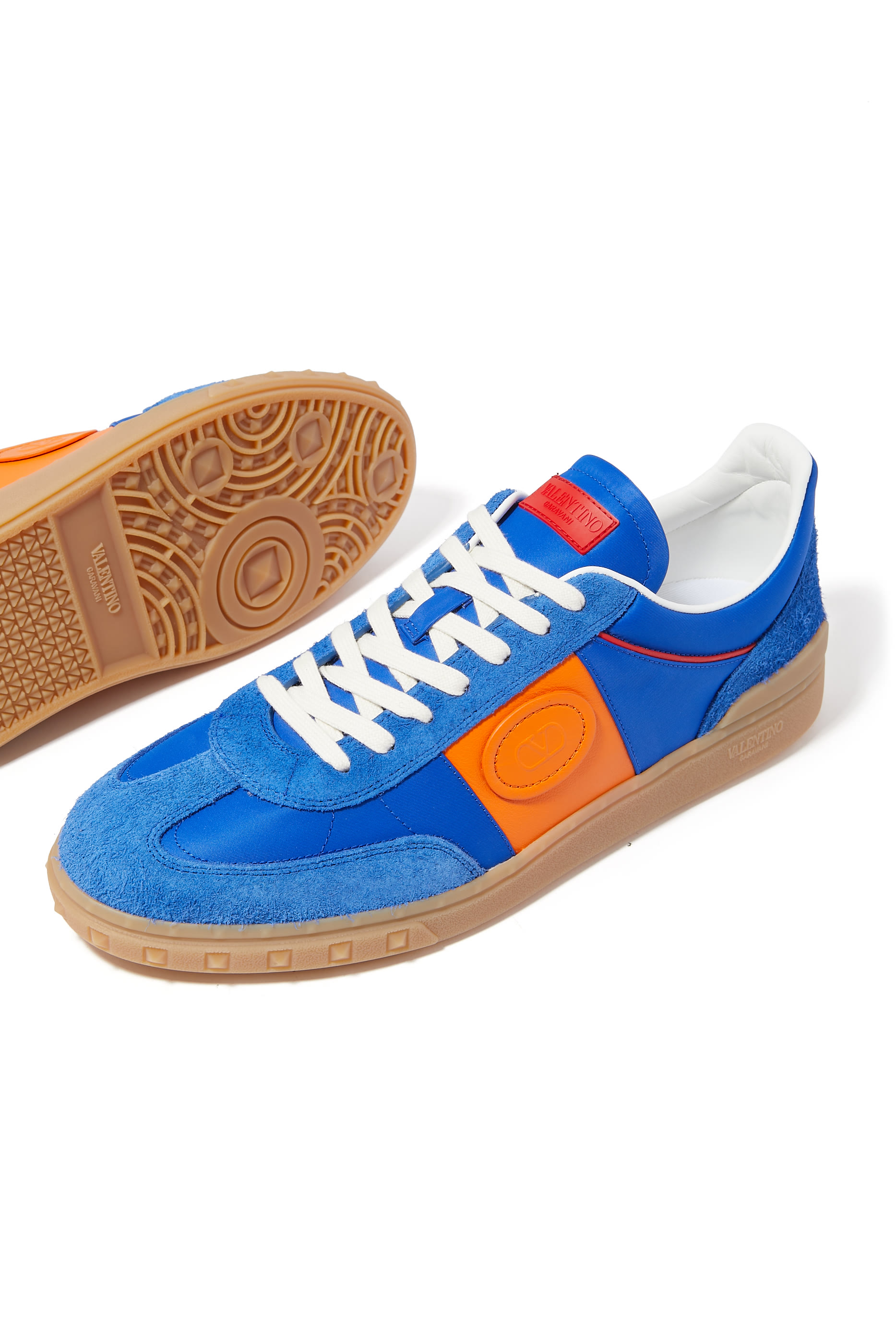 سنيكرز ابفيلاج