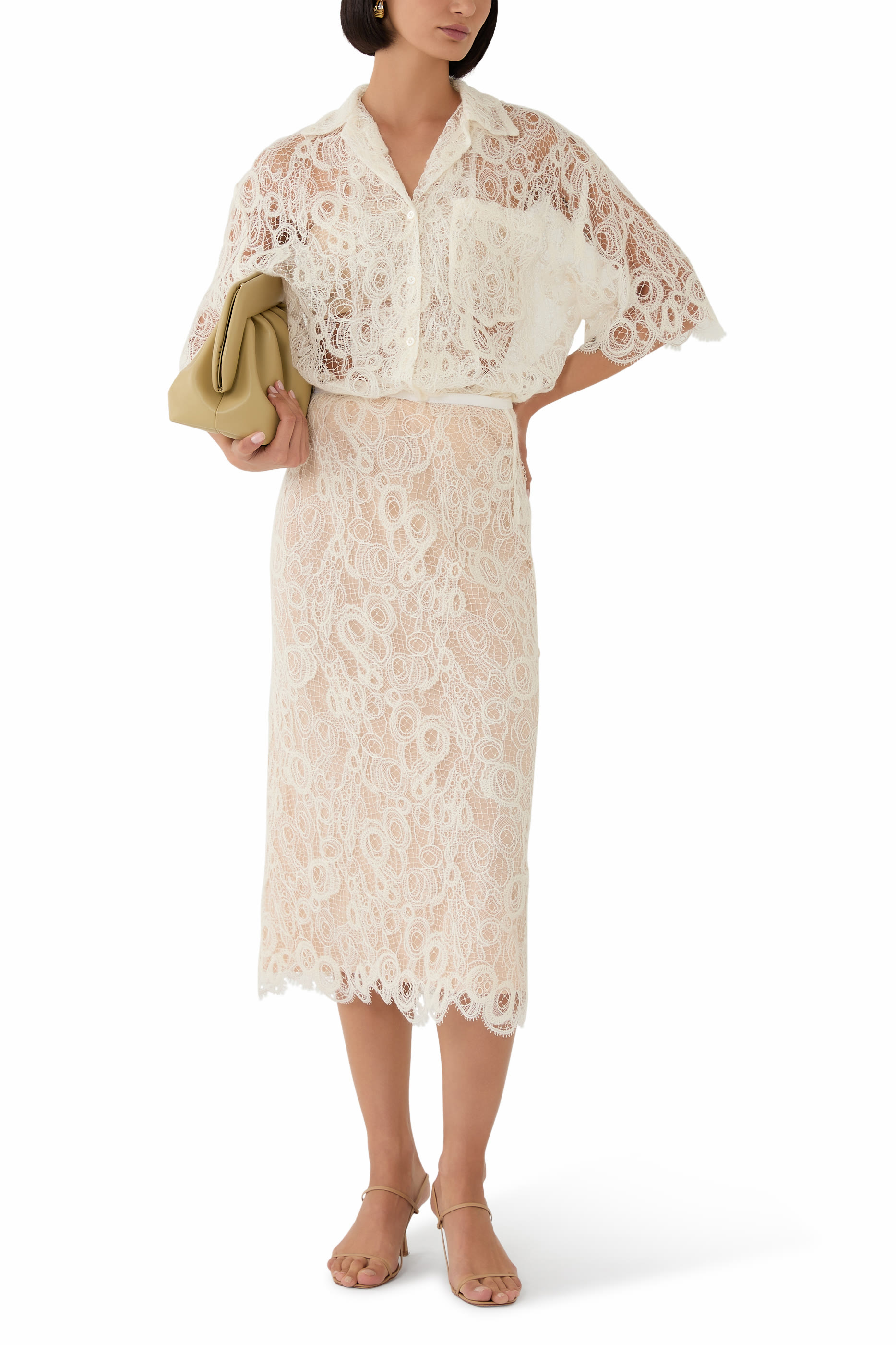 تنورة متوسطة الطول دانتيل