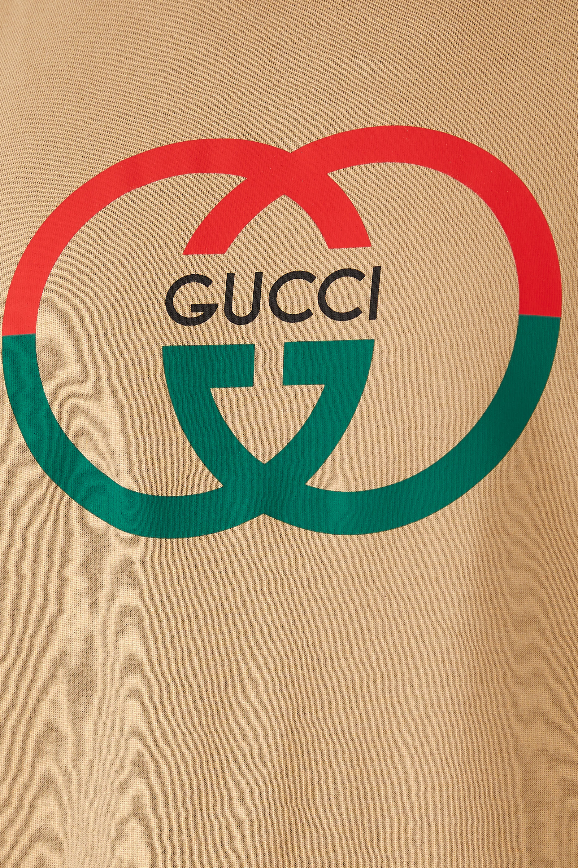 تيشيرت بشعار الماركة جيرسيه