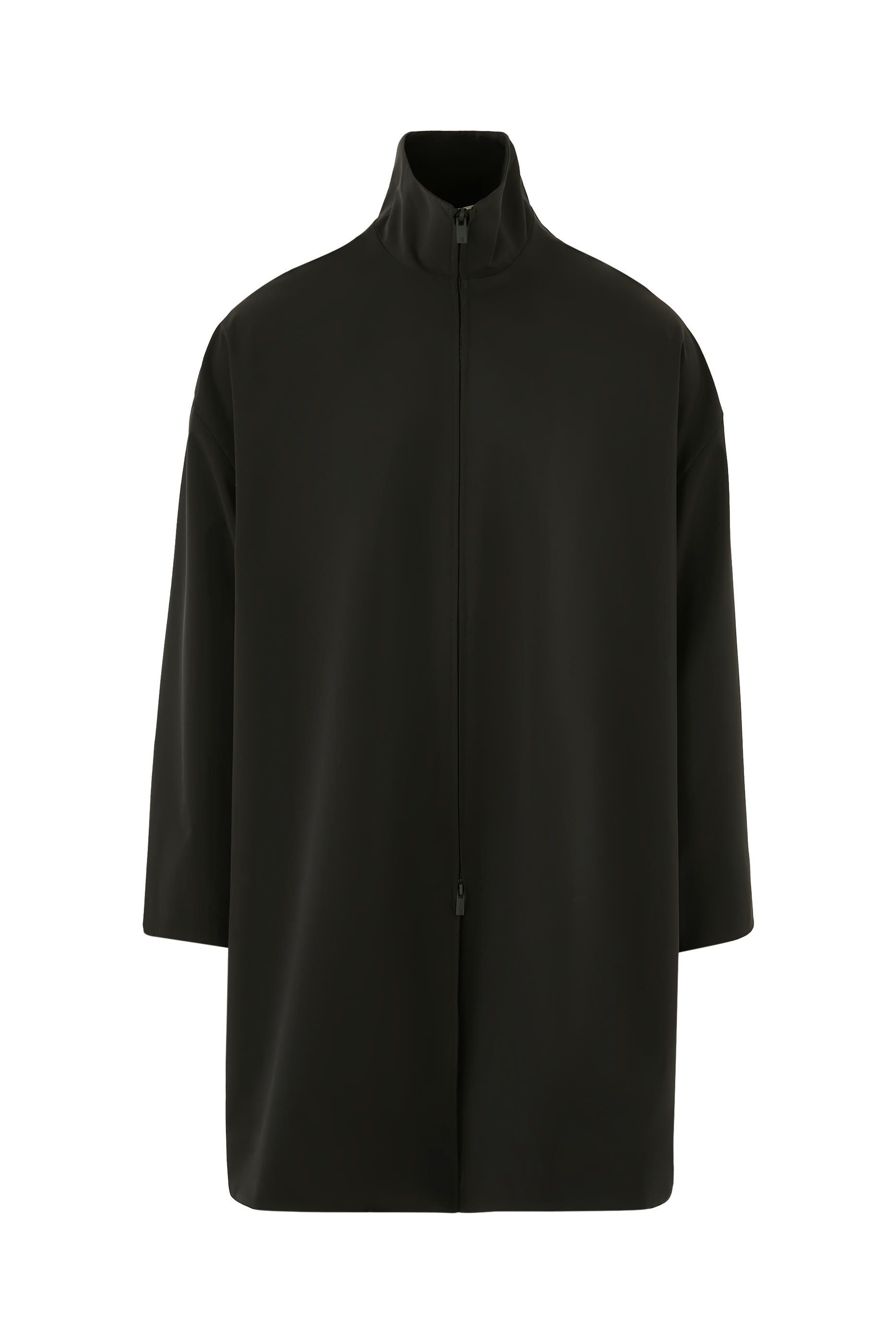 جاكيت سبورت بياقة عالية