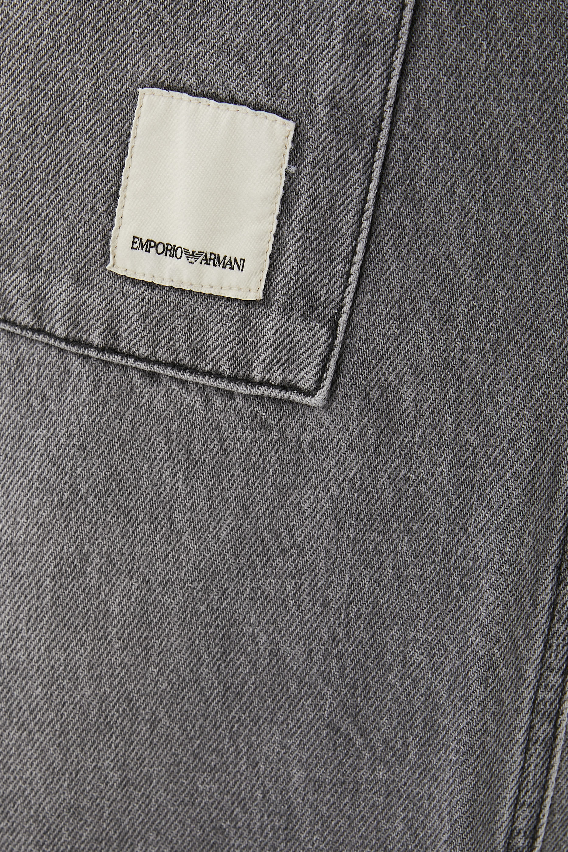 بنطال فضفاض