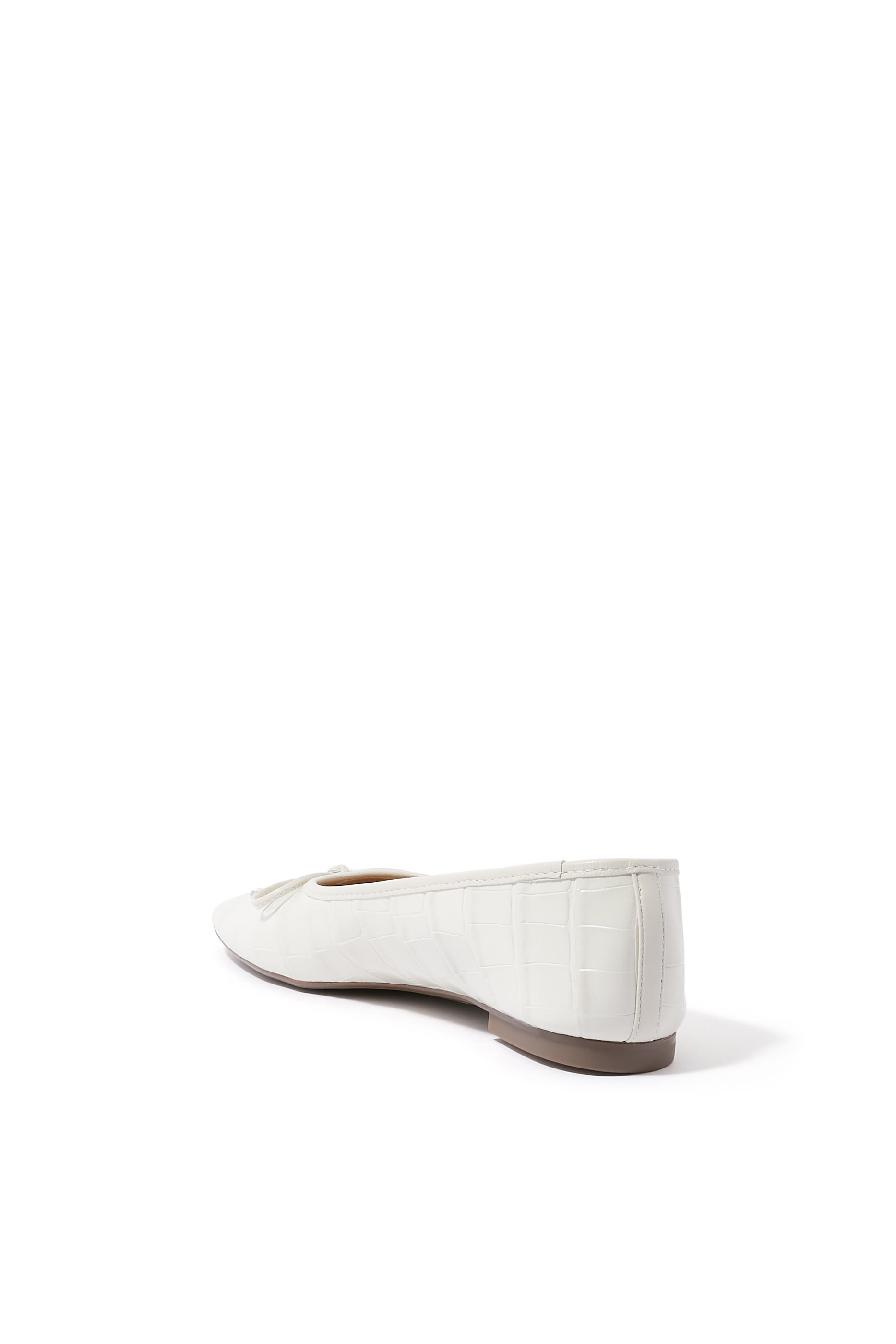 حذاء بالرينا بنقشة جلد تمساح