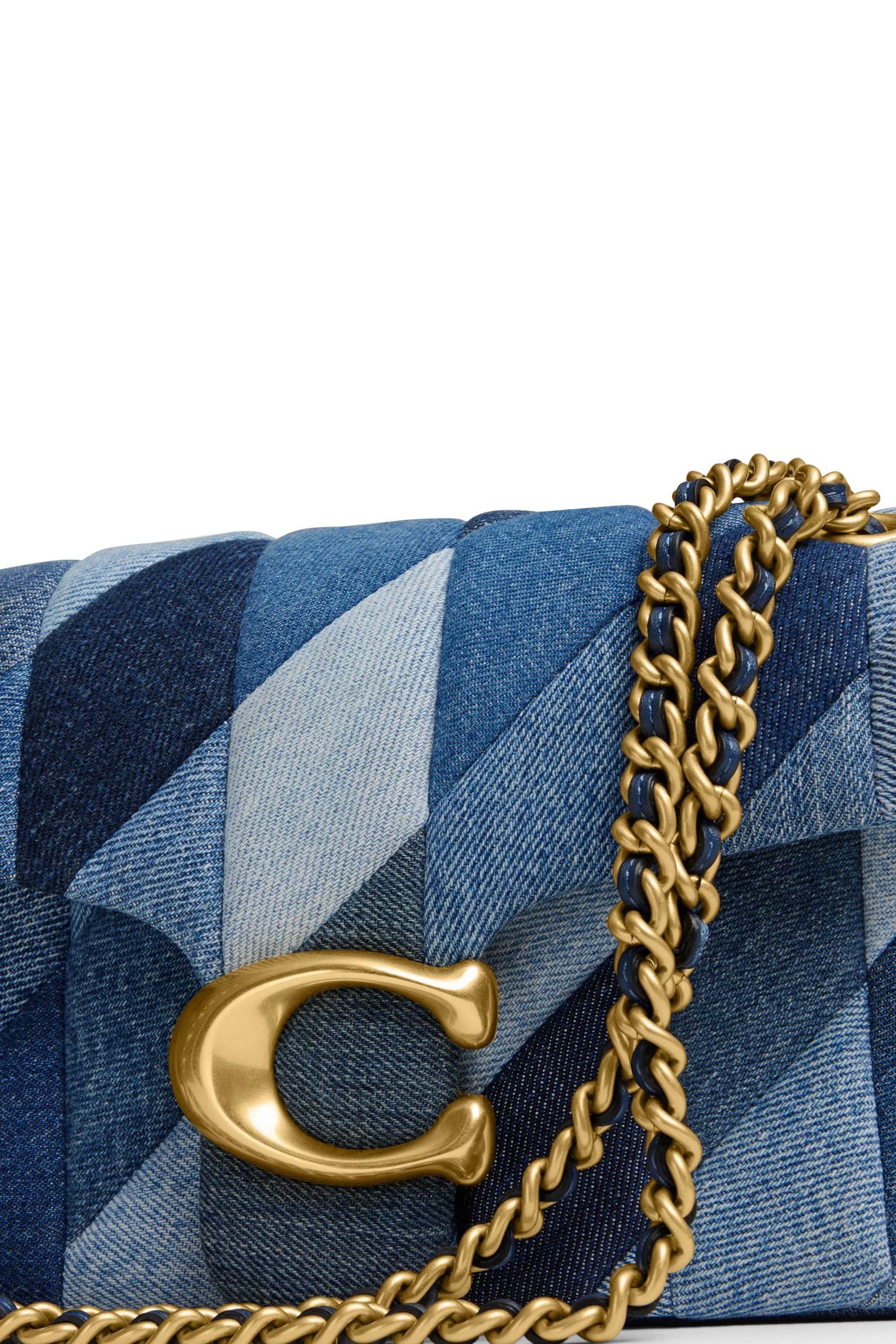 حقيبة كتف تابي 26 بتصميم مبطن مزين برقعة