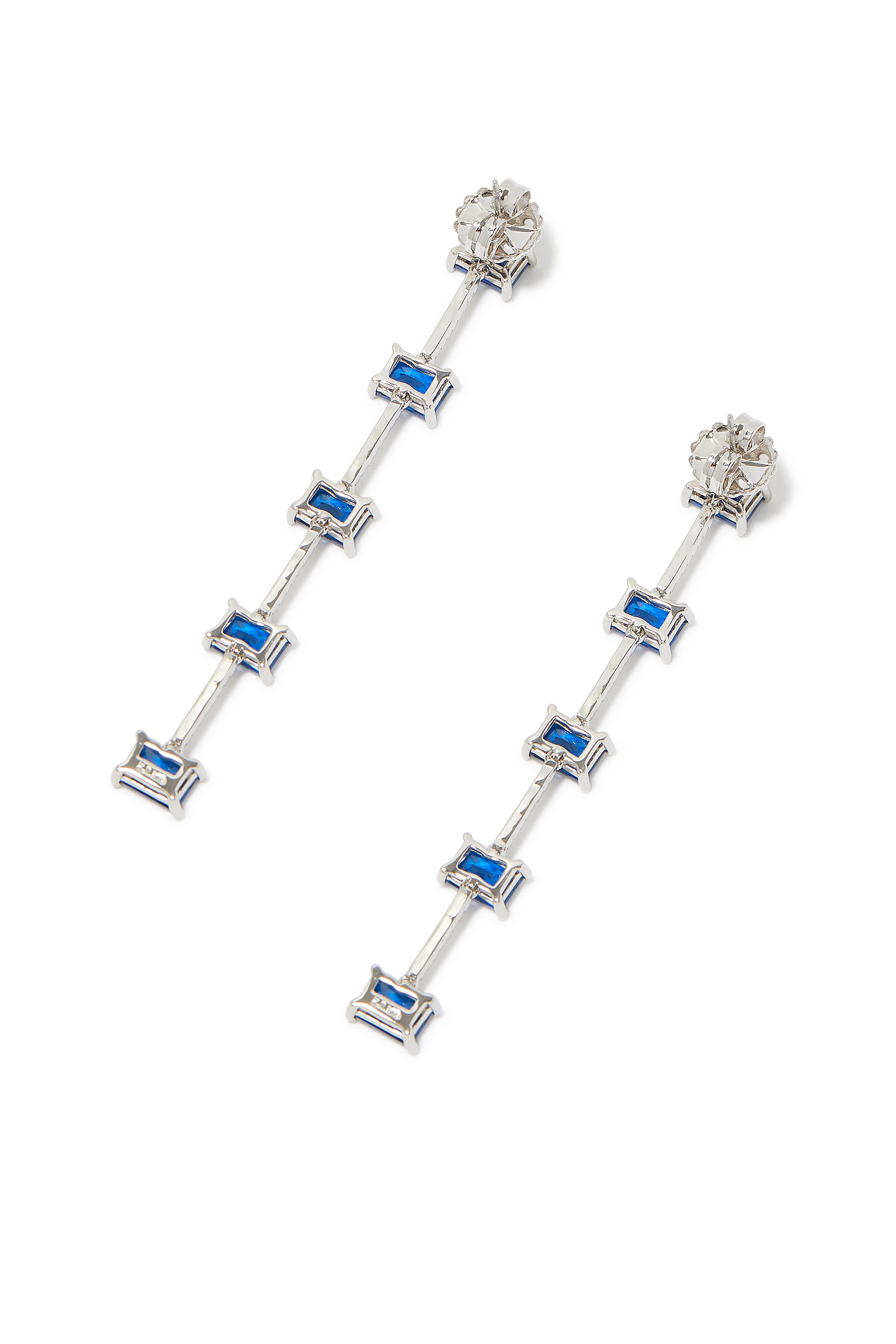 أقراط متدلية مرصعة بأحجار زركونيا مكعبة وأحجار زمرد مقطعة بشكل أفقي