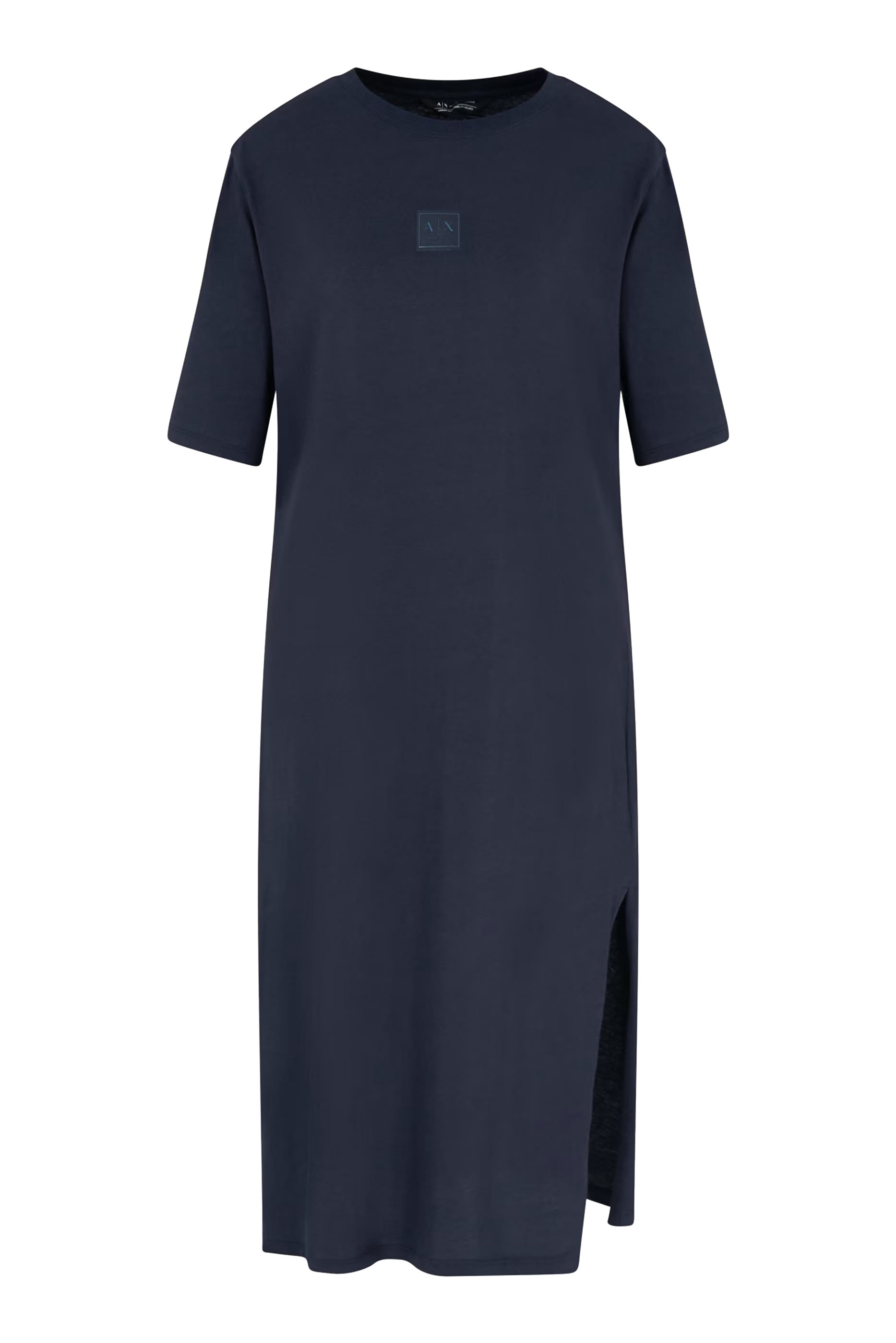 فستان بشعار الماركة