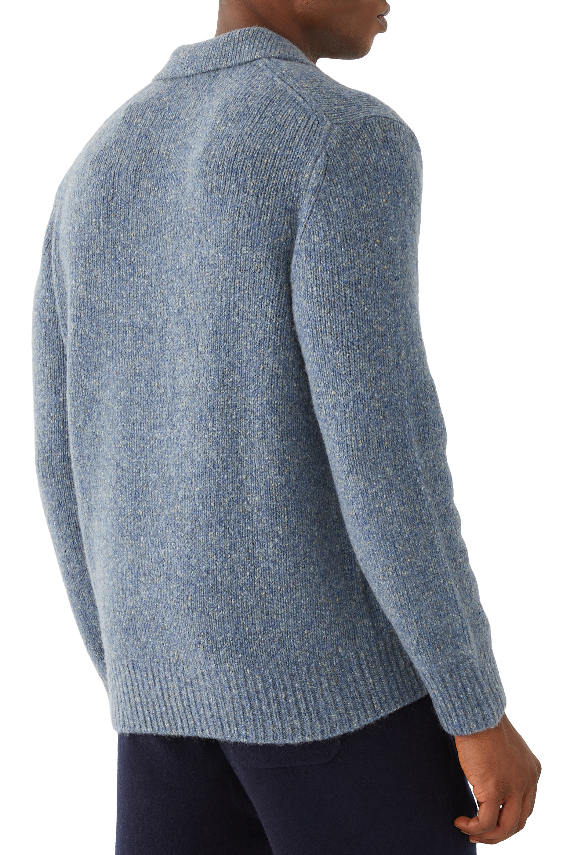 كنزة بولو منسوجة بياقة عالية مفتوحة