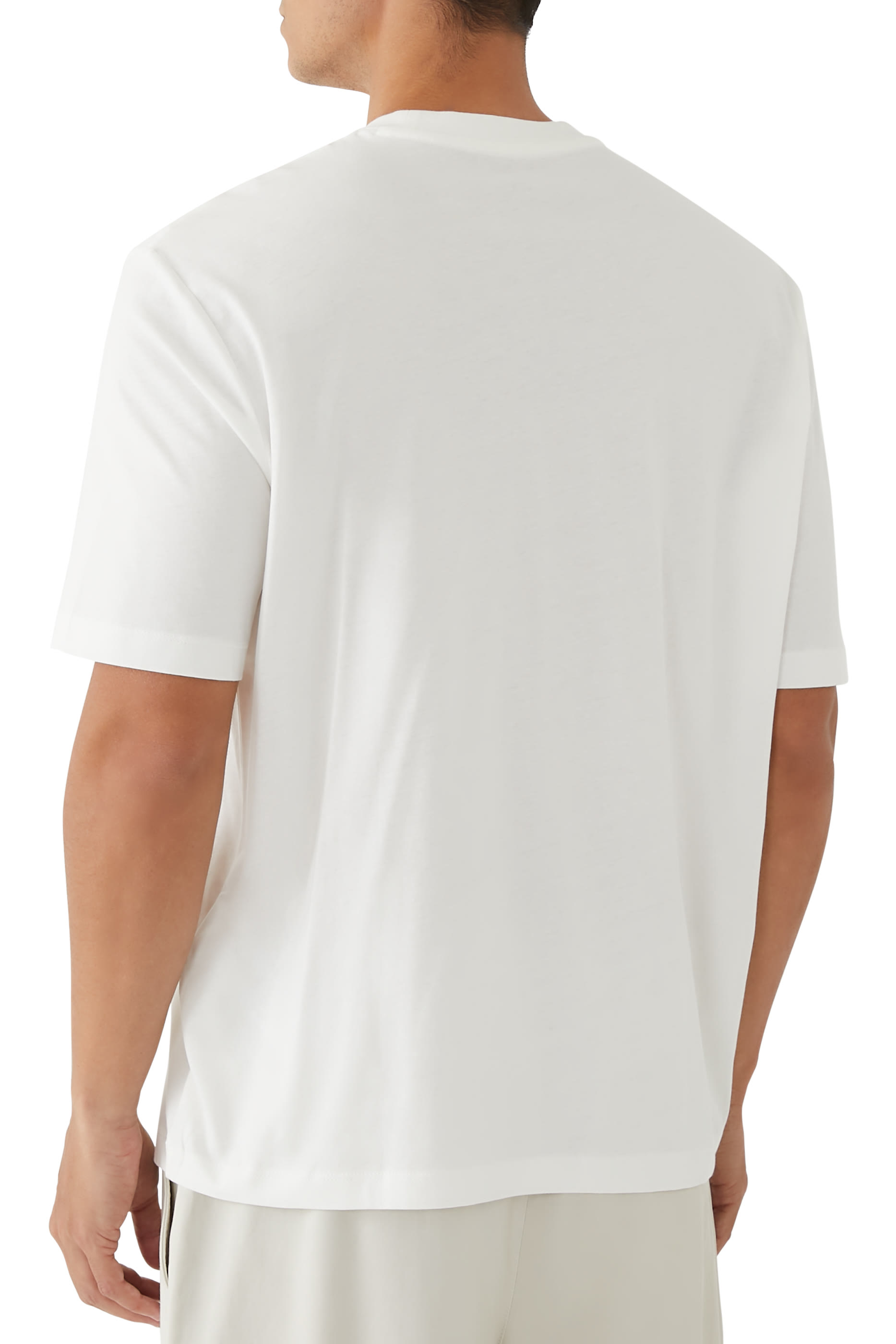 تيشيرت بشعار الماركة