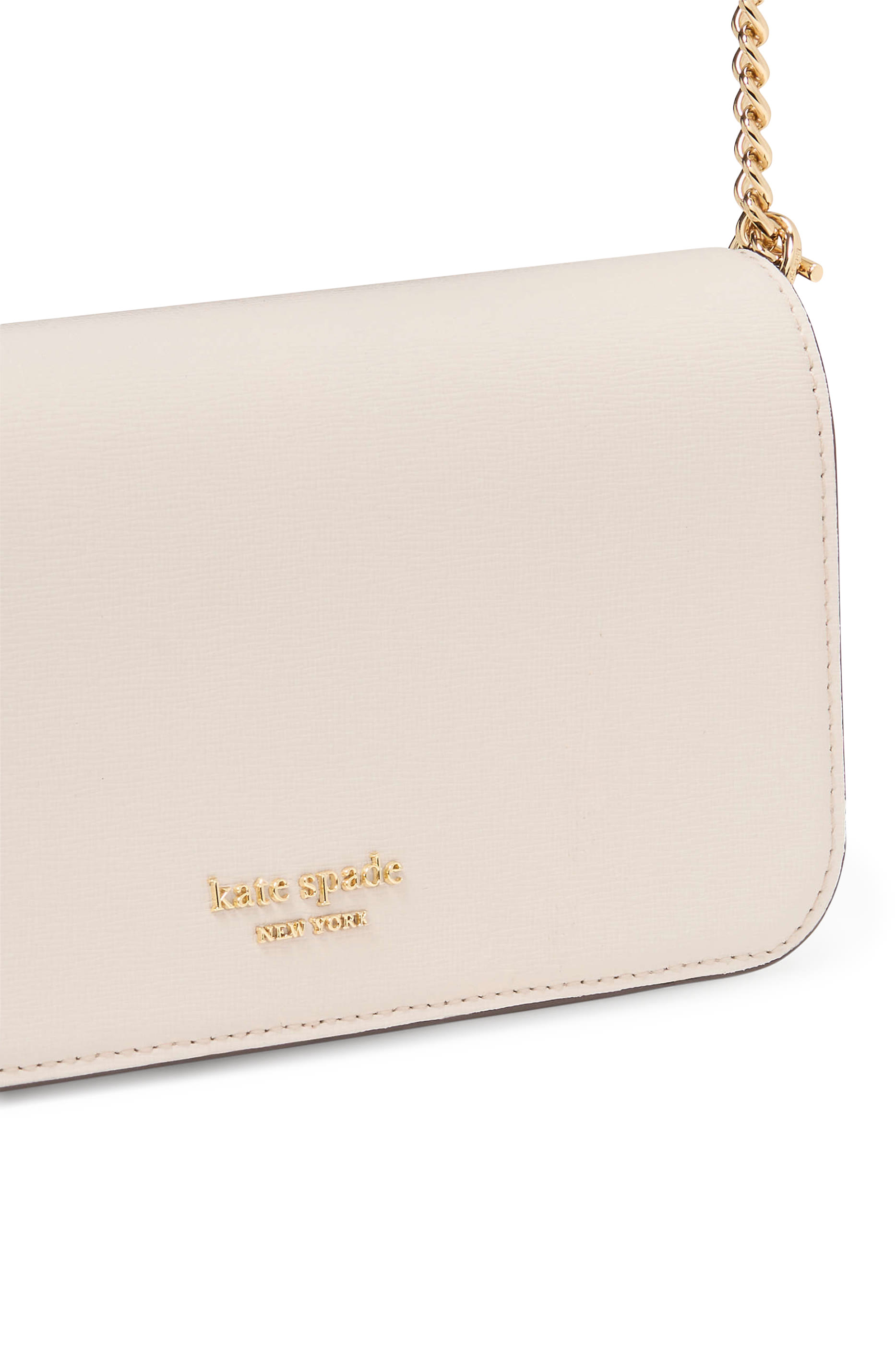 محفظة بغطاء قلاب بسلسلة