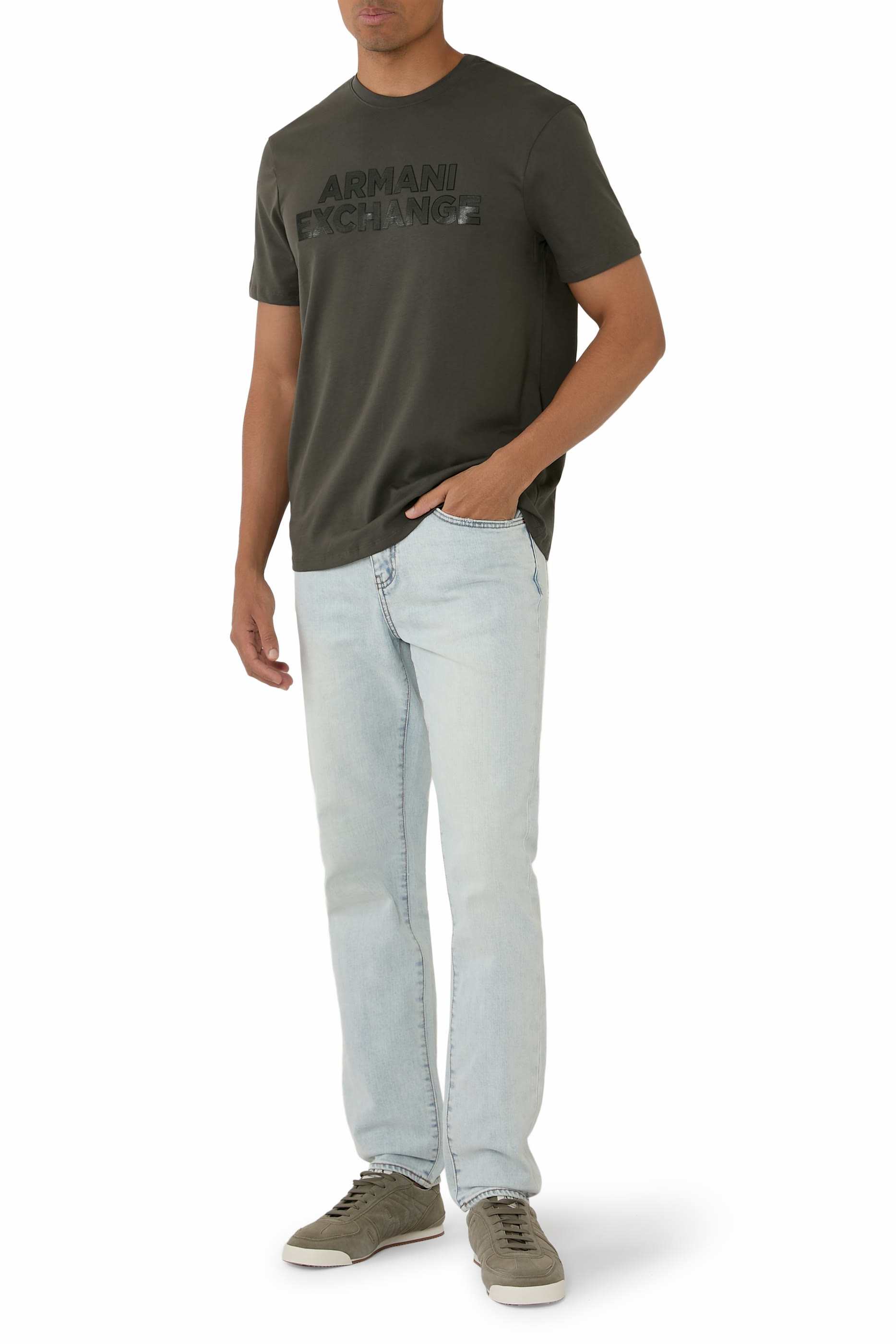 تيشيرت بشعار الماركة قطن