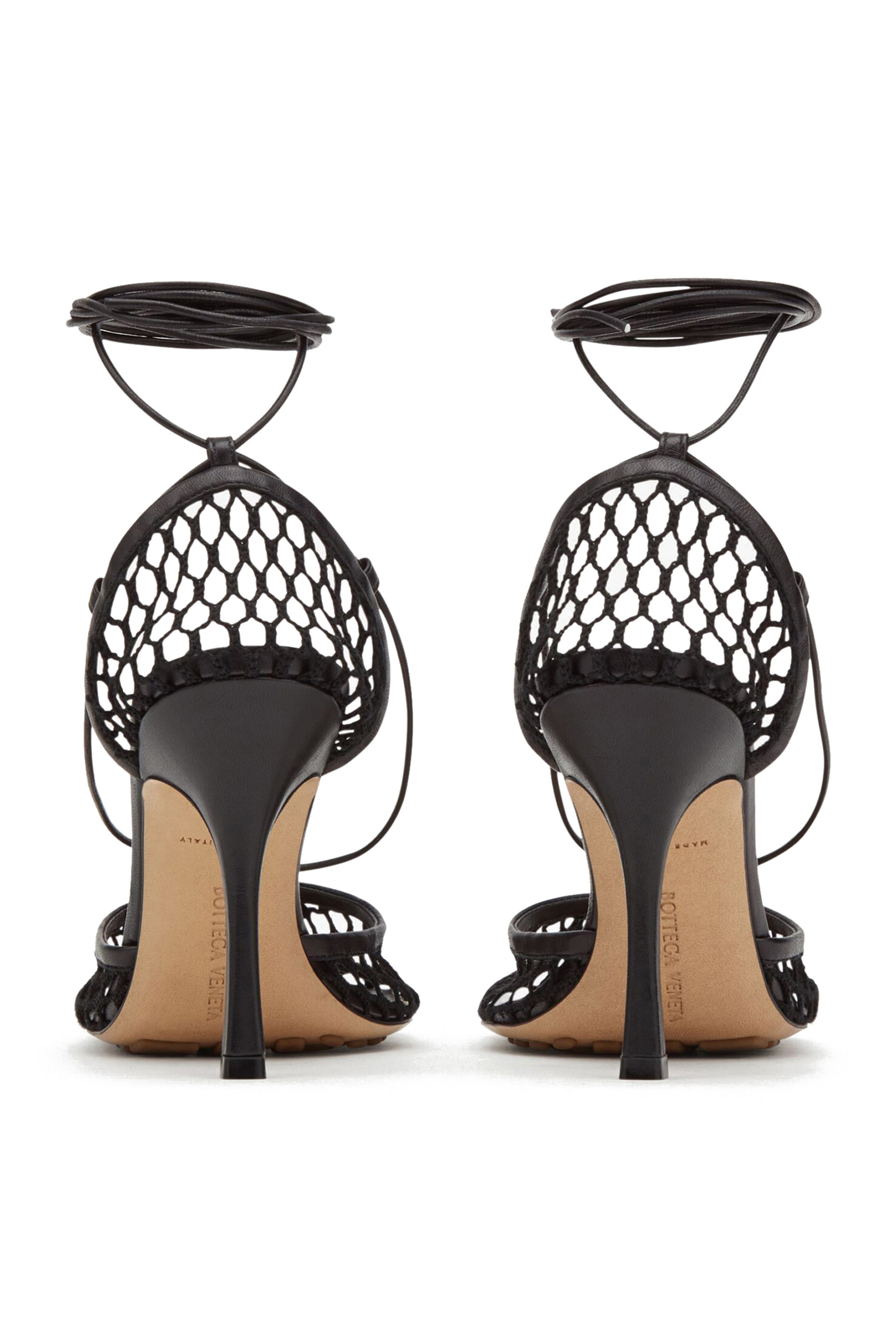 حذاء كلاسيكي بقماش شبكي مطاطي