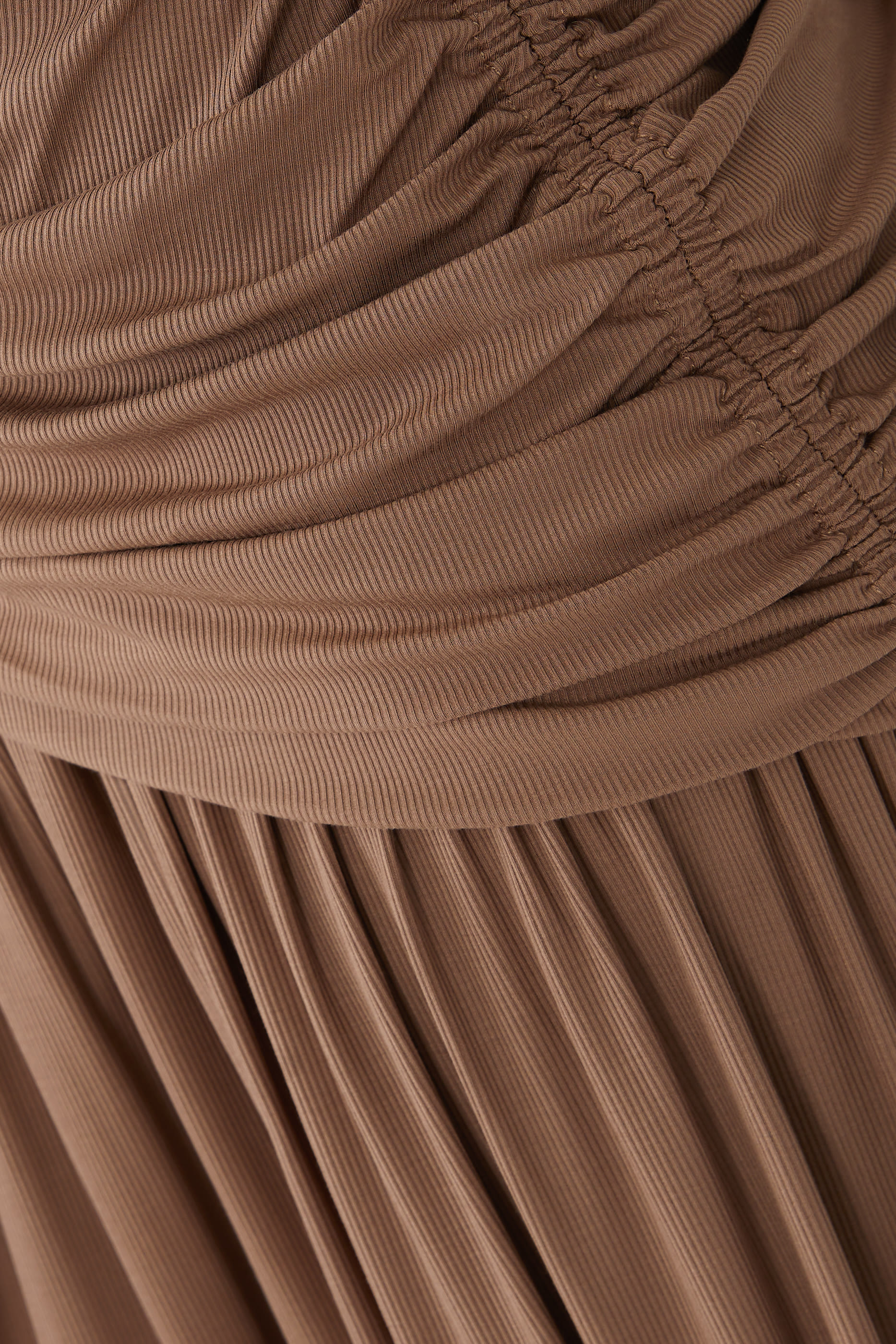 فستان أترلي طويل