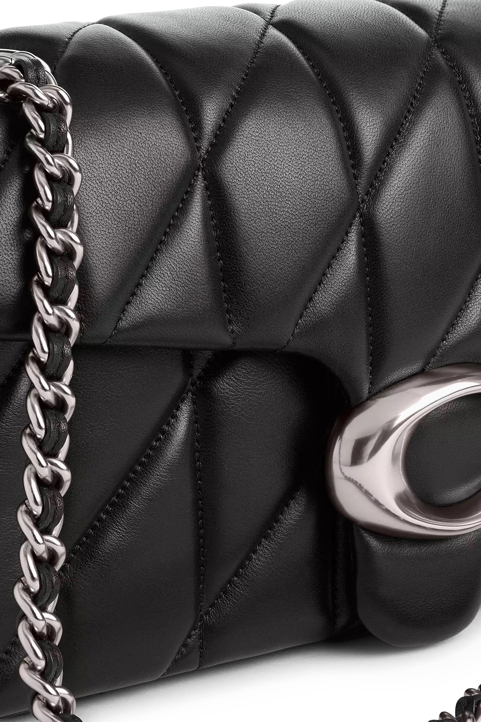 حقيبة كتف تابي 26 بتصميم مبطن