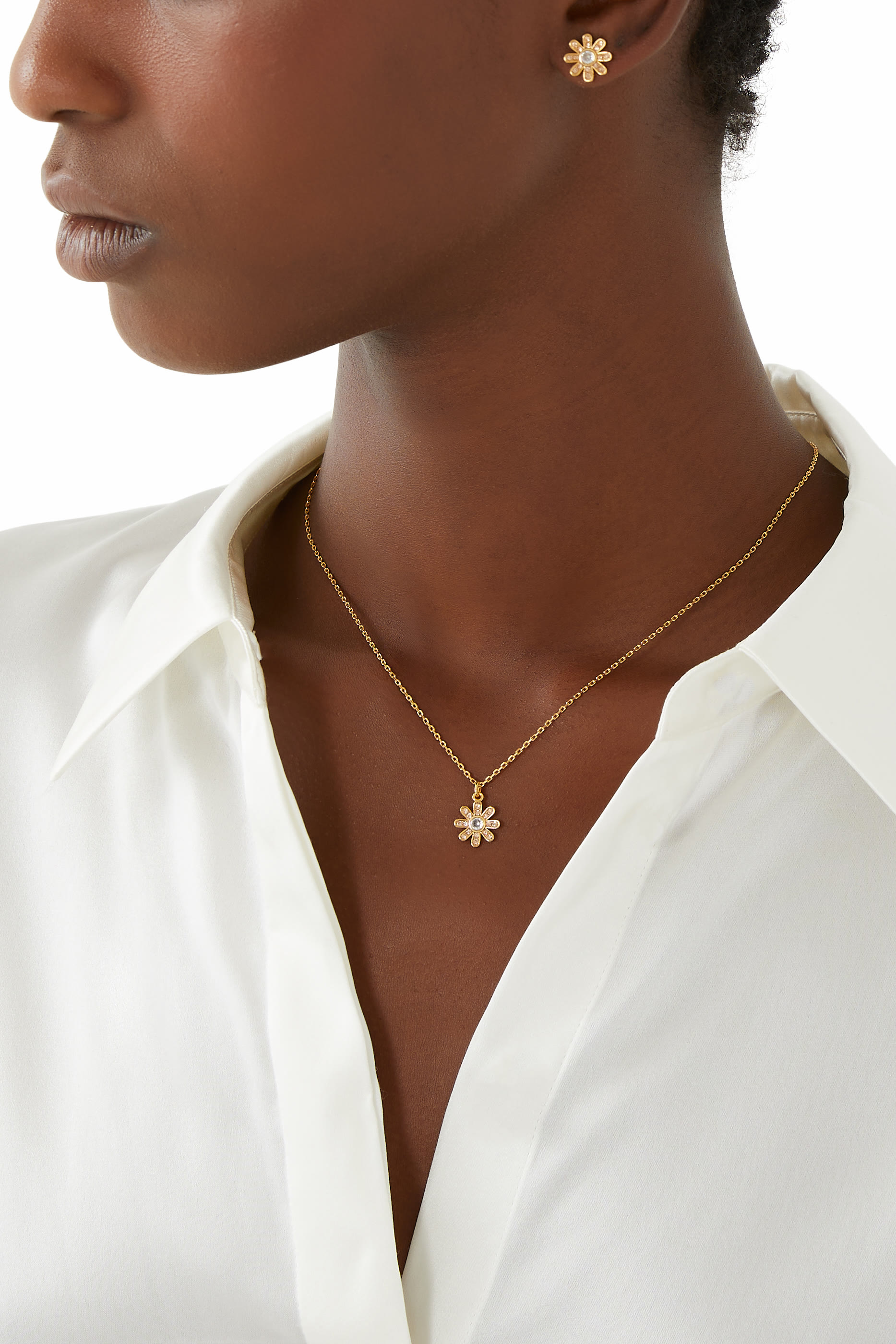 قلادة بيرستينج بلومز بأحجار زركونيا مكعبة، معدن مطلي