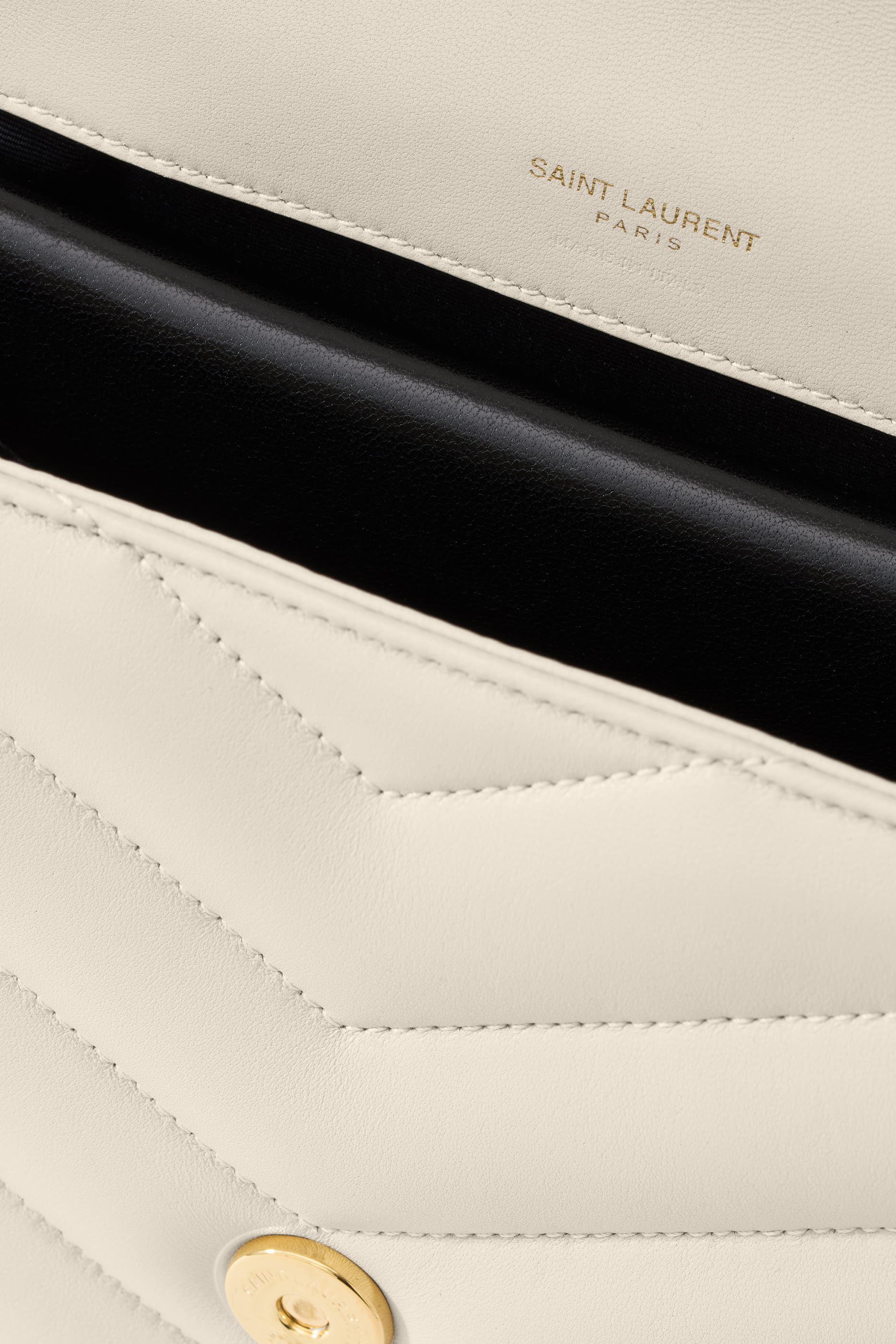 حقيبة لولو متوسطة بحمالة سلسلة جلد حمل مبطن