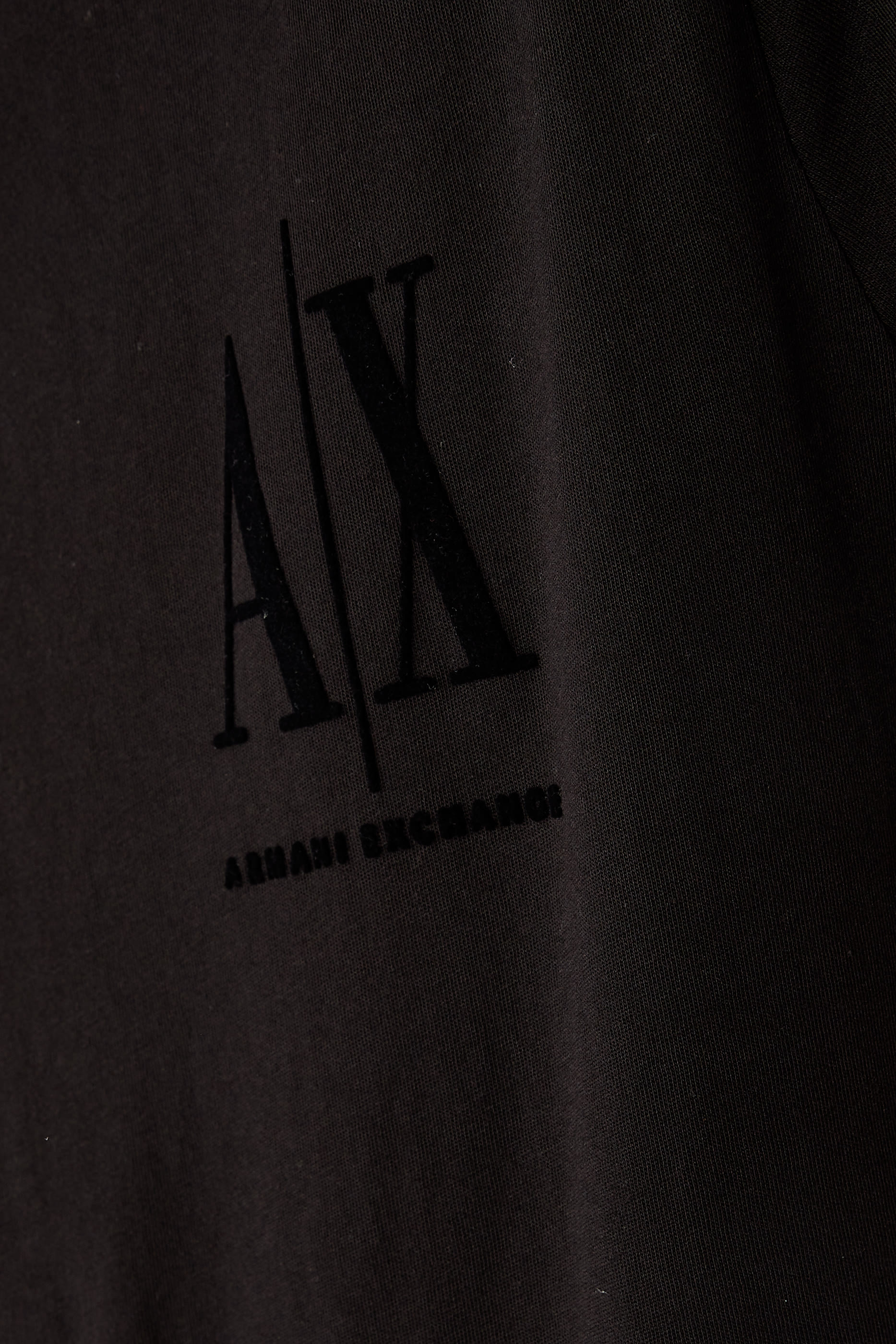 تي شيرت بشعار Icon مخمل