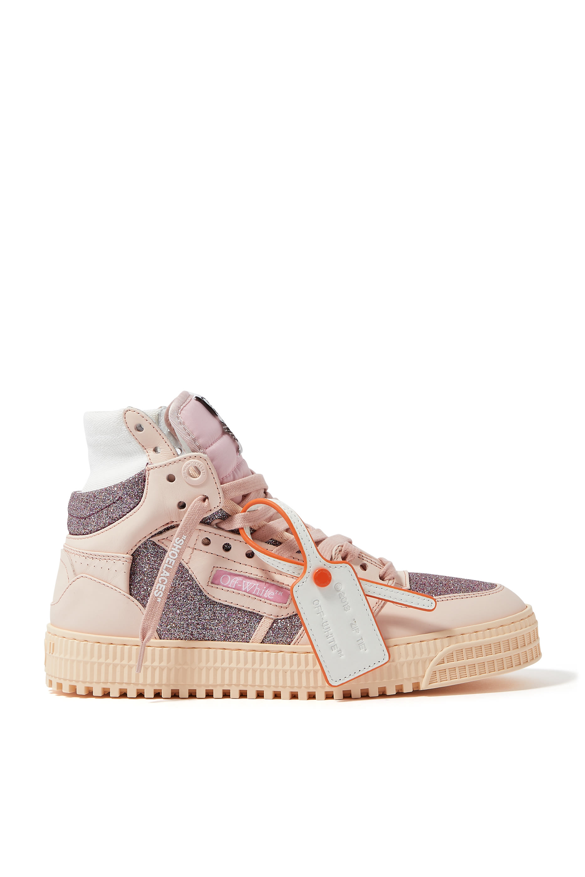 سنيكرز اوف كورت بغليتر