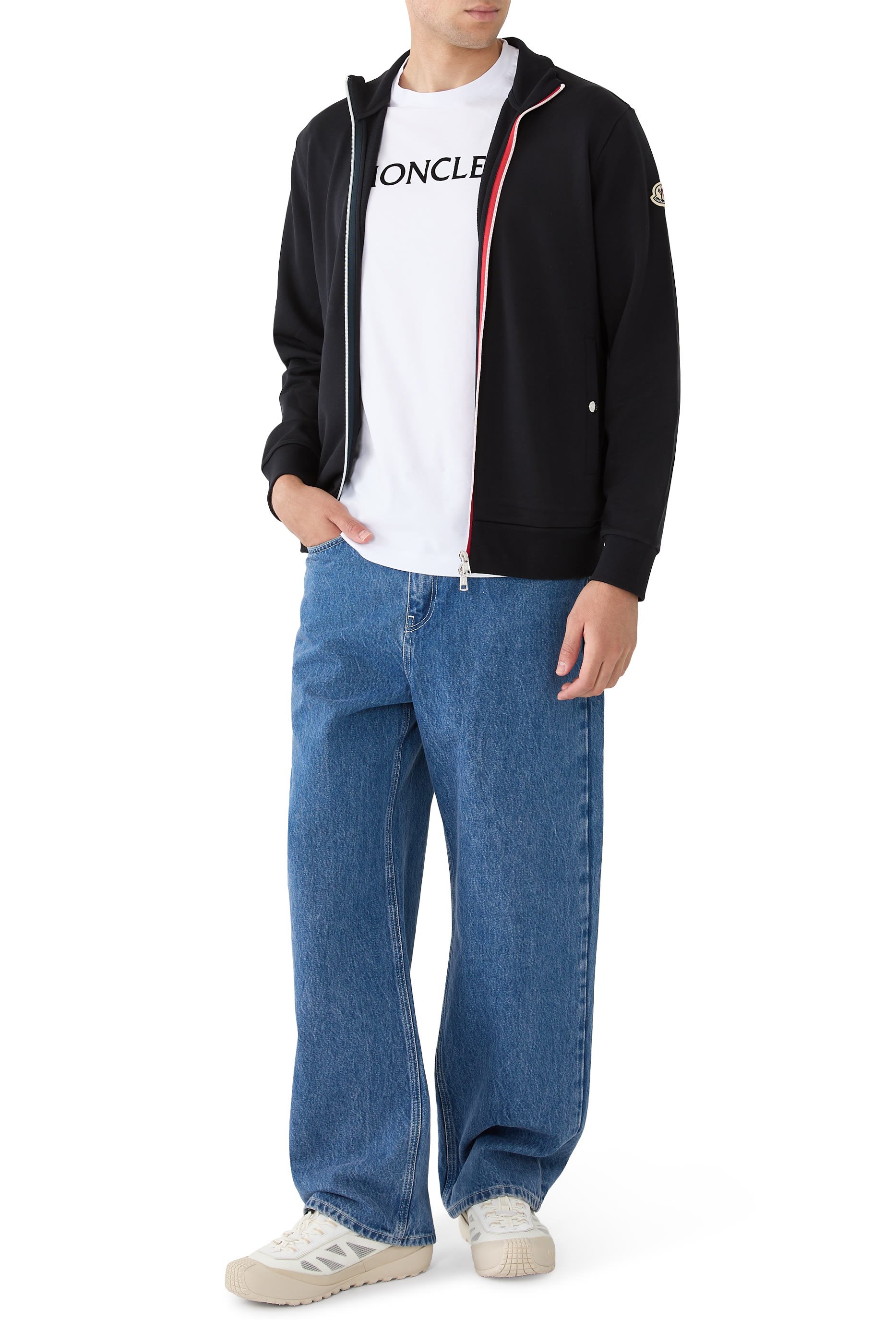 تيشيرت بشعار الماركة قطن