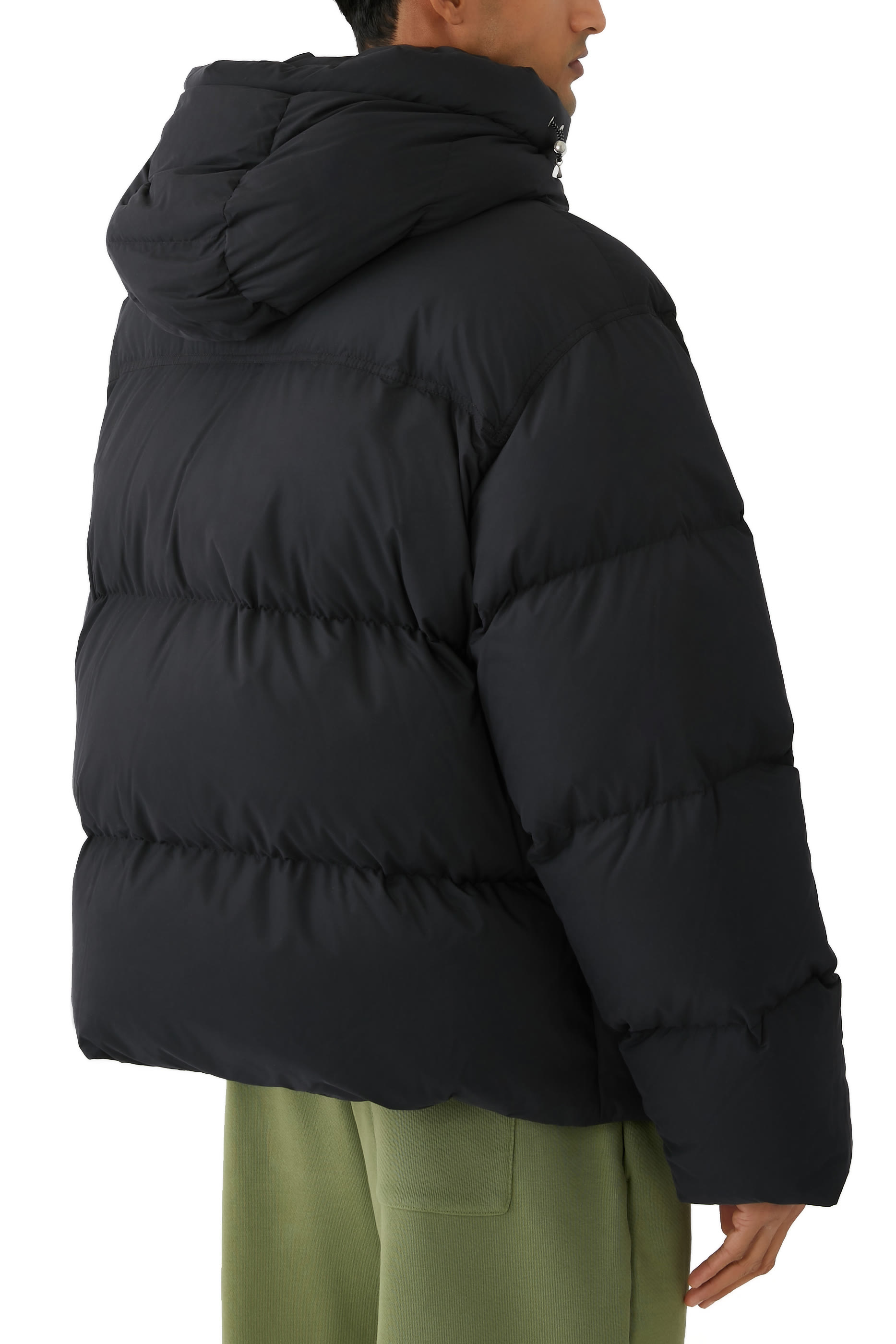 جاكيت منفوخ مبطن بالزغب أي آر آر