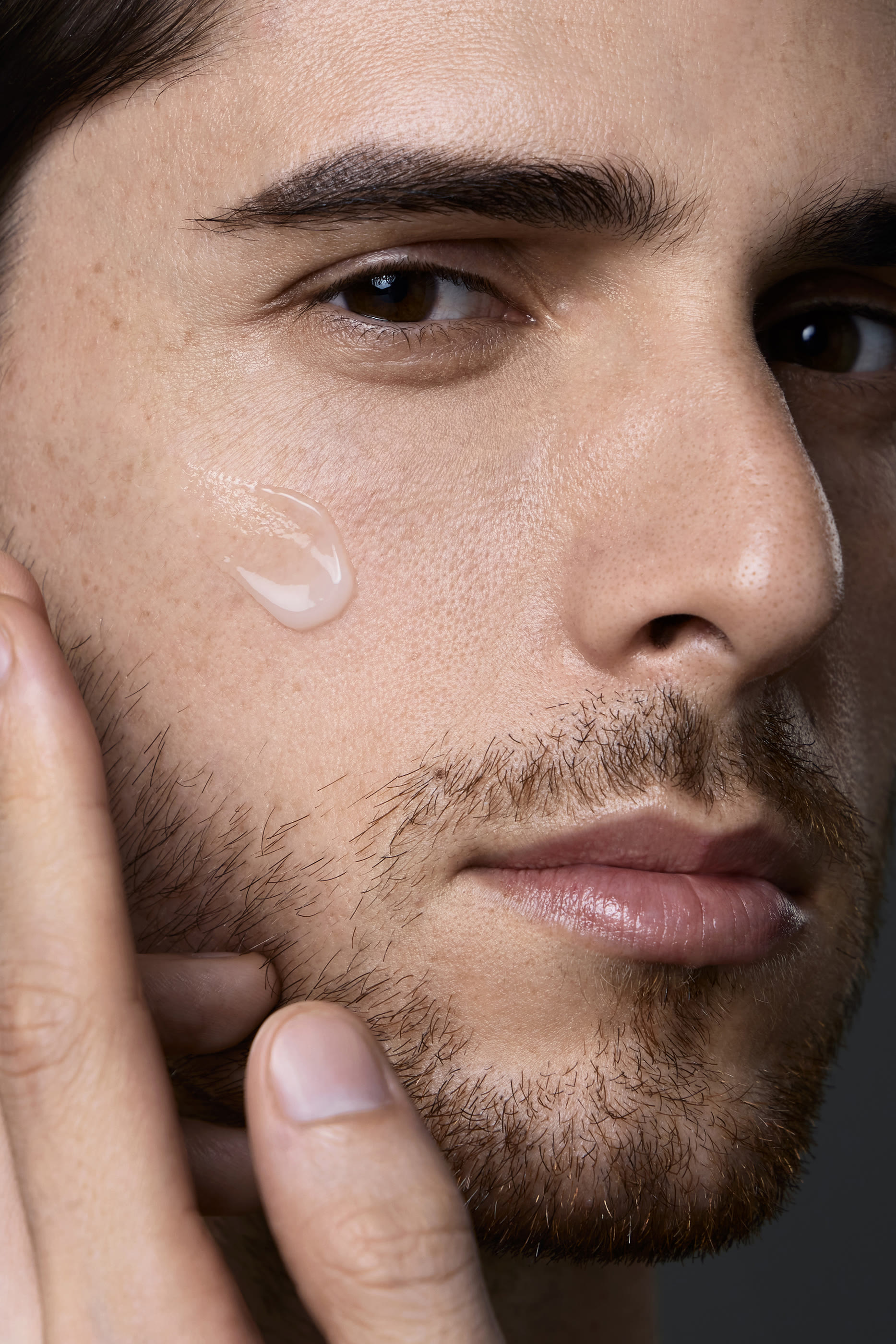 كريم توتال ريفيتاليزر للرجال