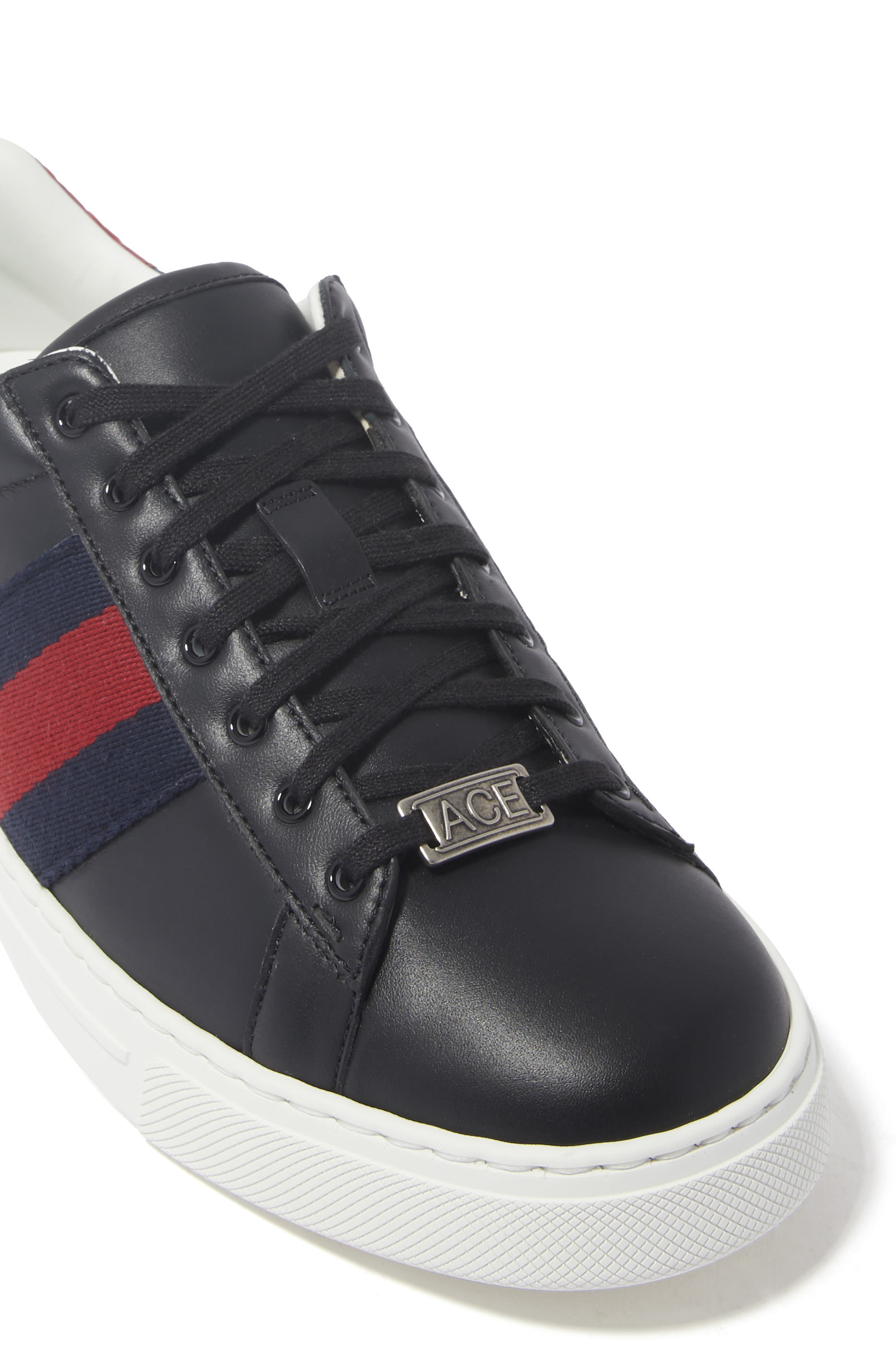 سنيكرز إيس جلد بكاحل منخفض