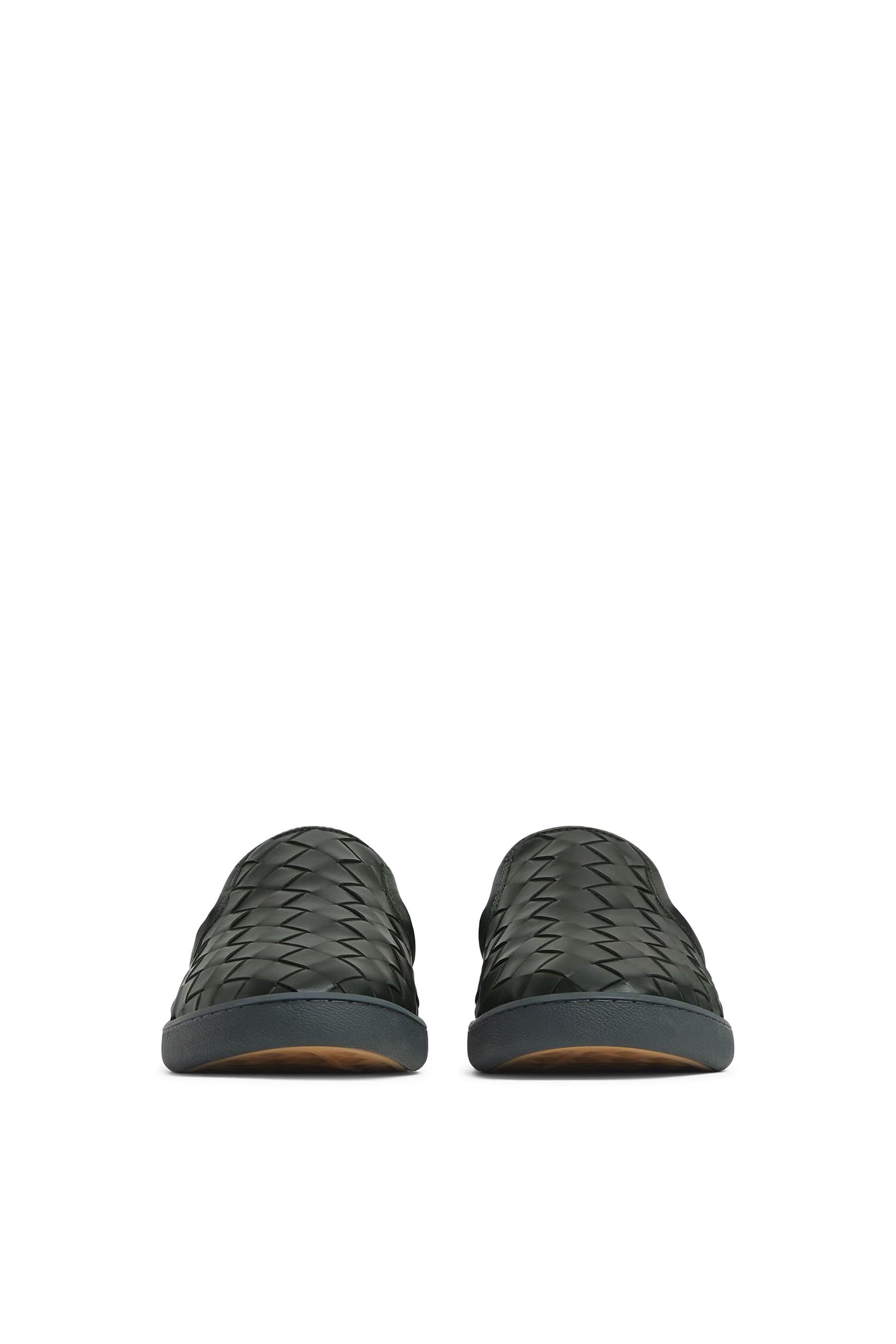 سنيكرز سوير