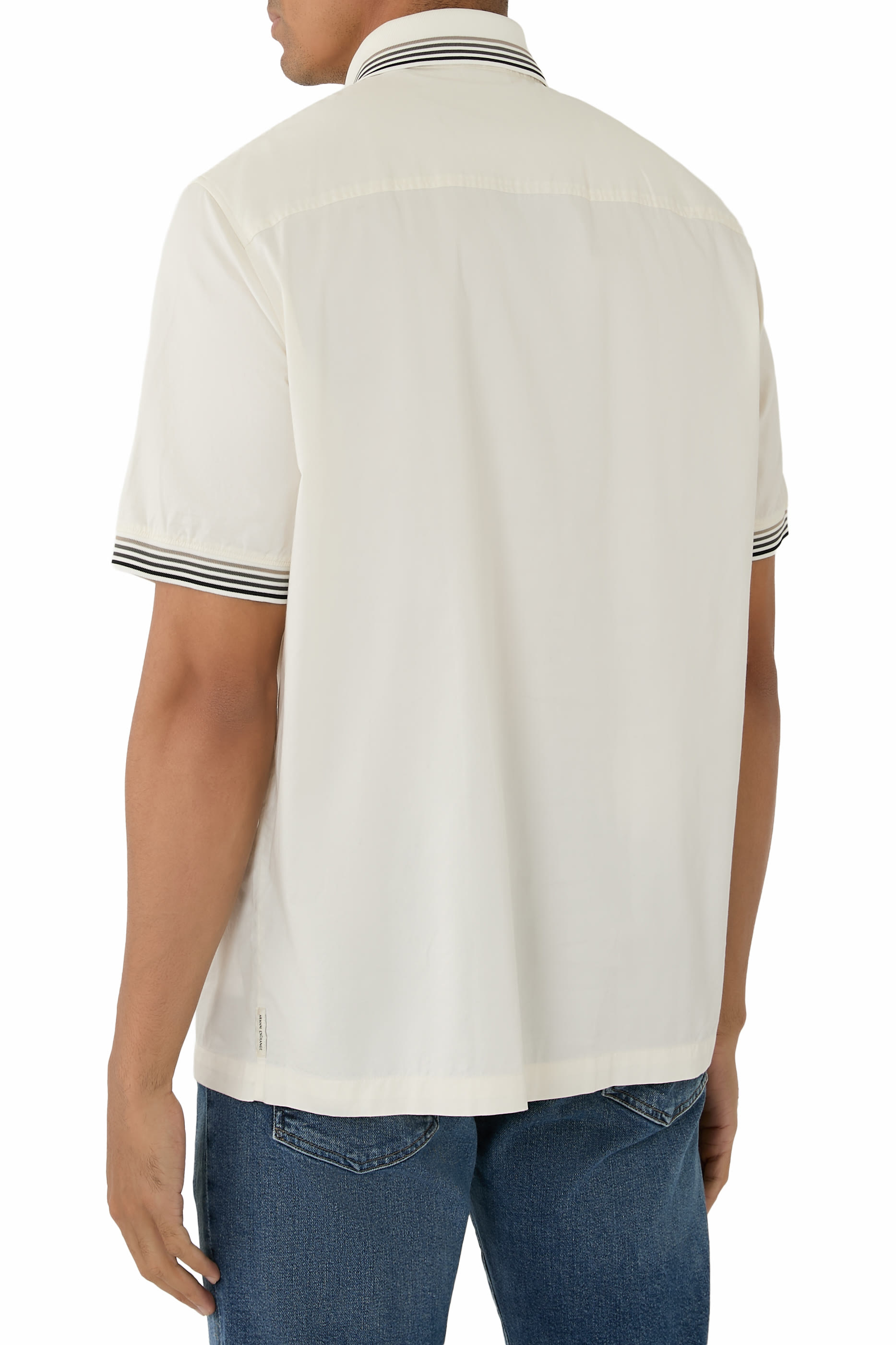 قميص كاجول مزين بشعار الماركة قماش ناعم