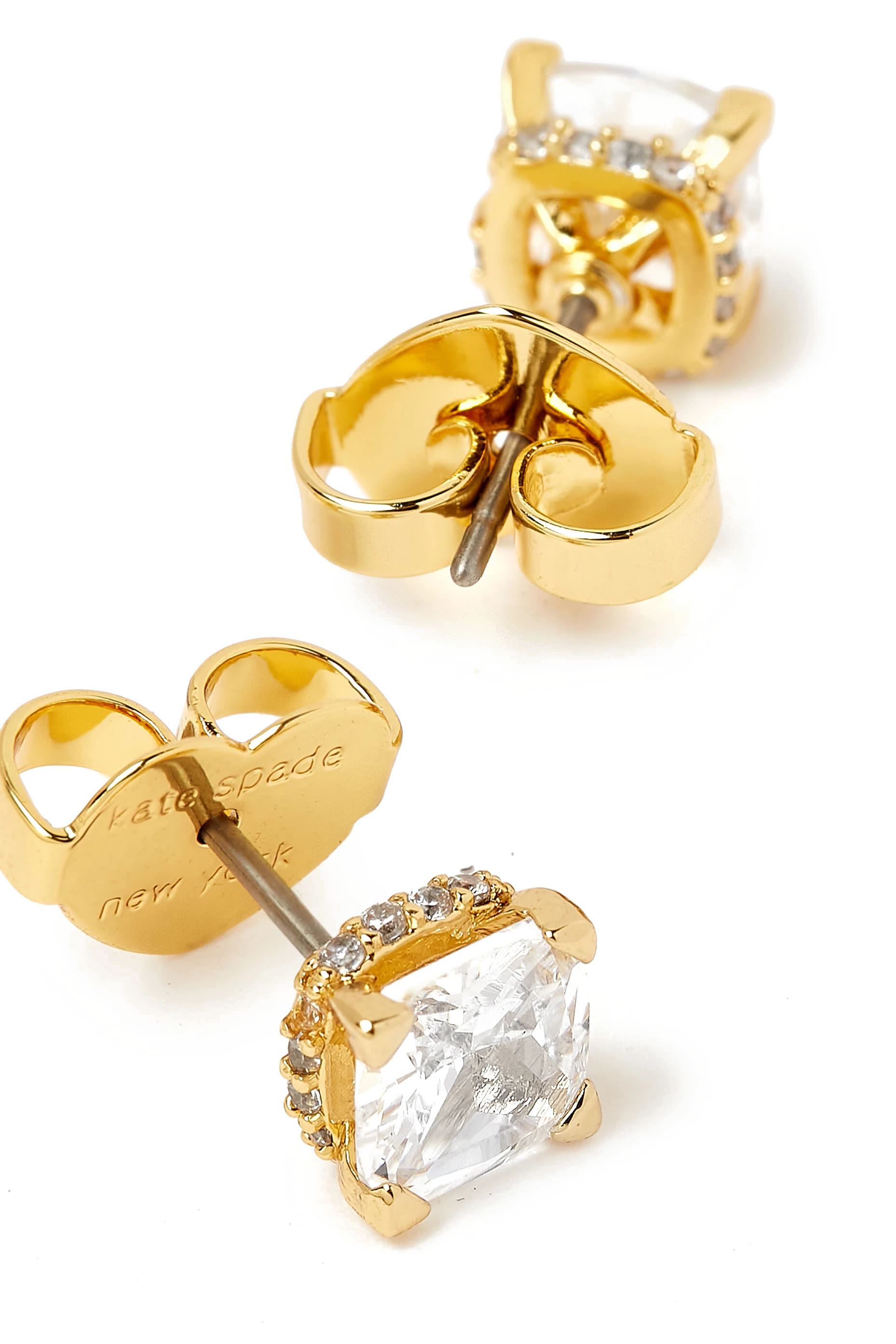 أقراط ليتل لاكجريز