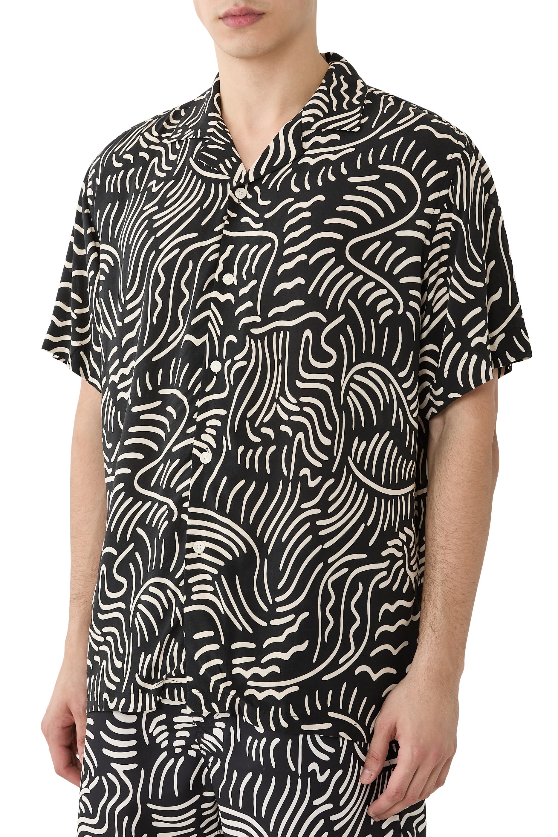 قميص تار لورينزو