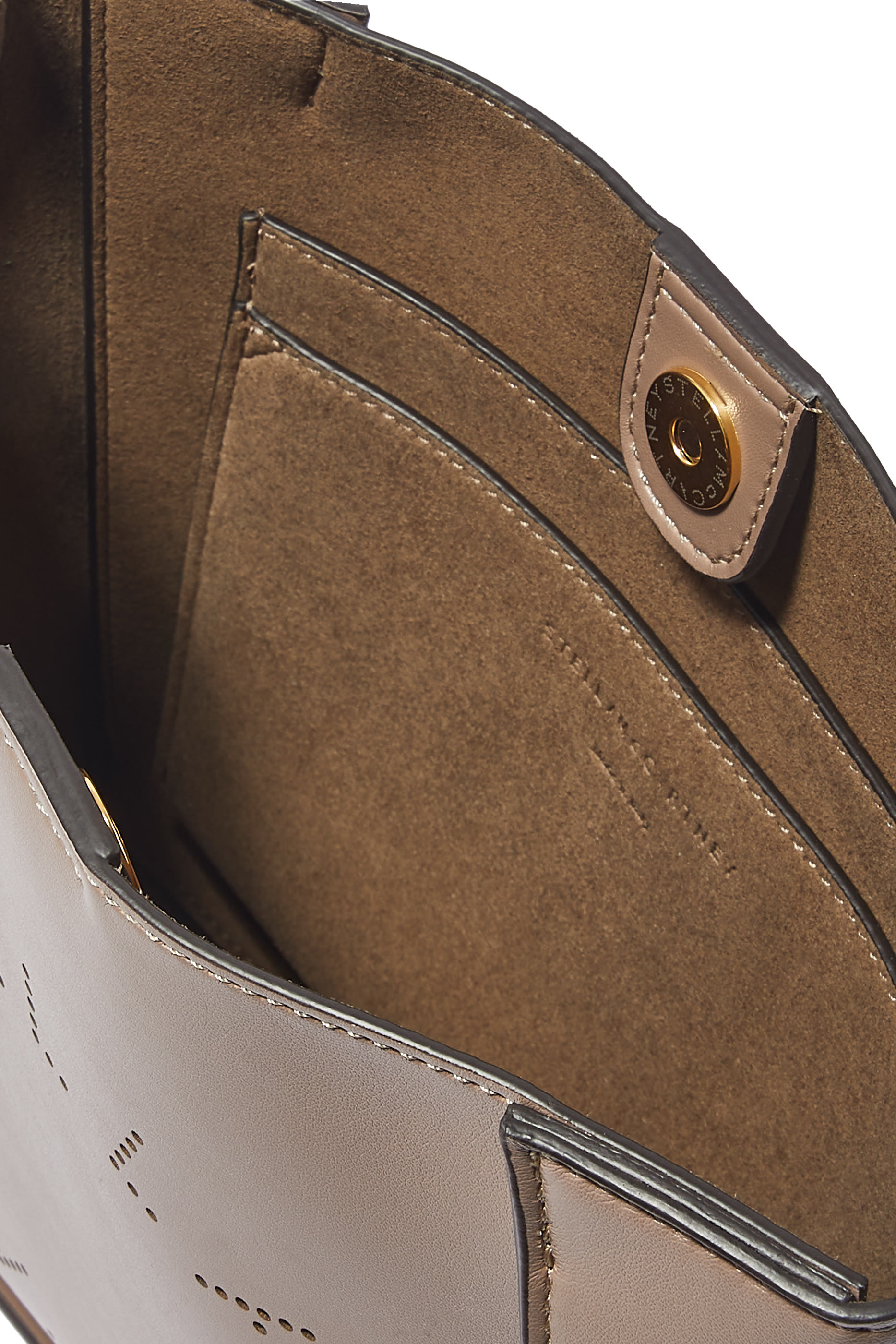 حقيبة كروس بودي صغيرة بشعار الماركة