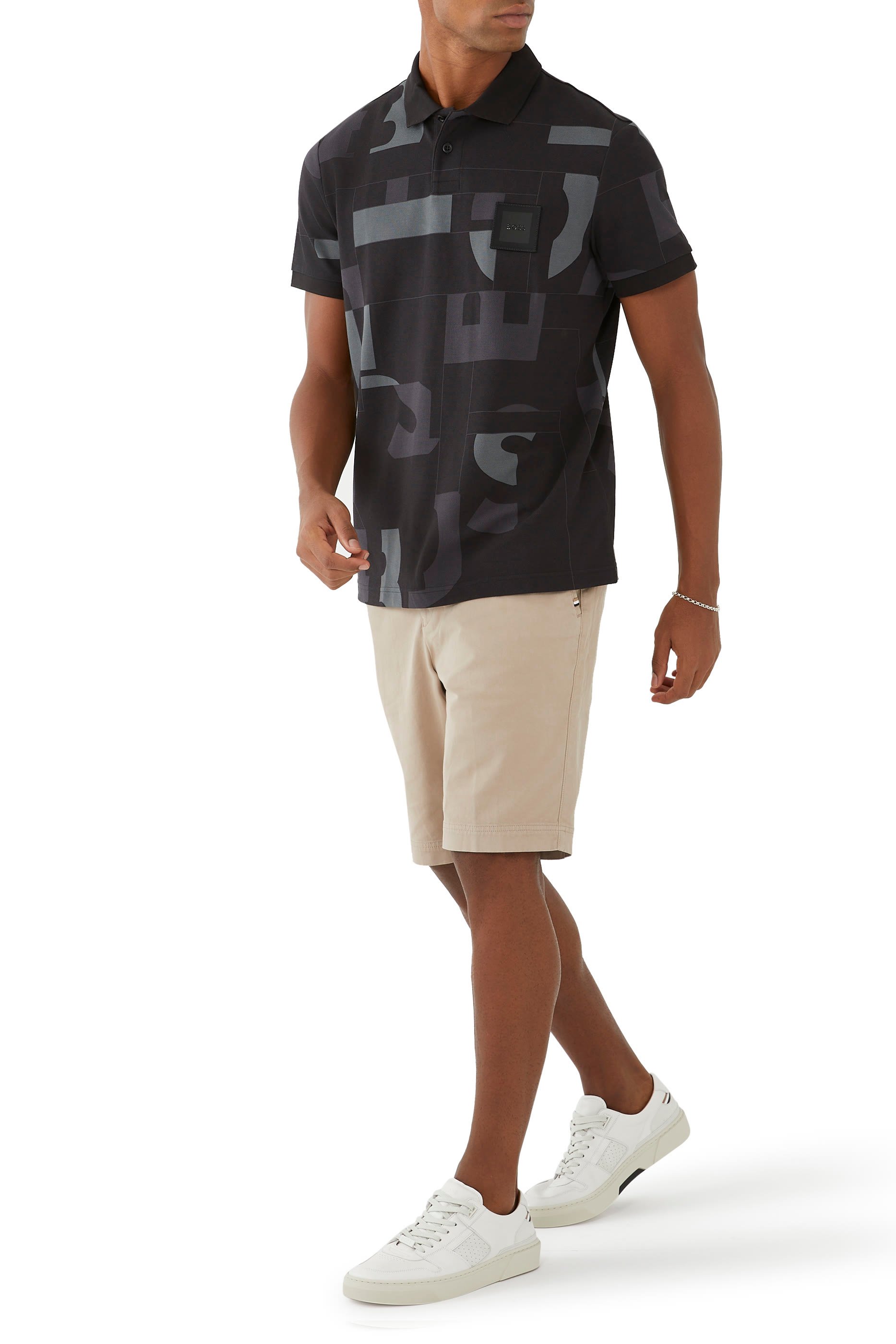 تيشيرت ريسبونسيبل بطبعة شعار الماركة