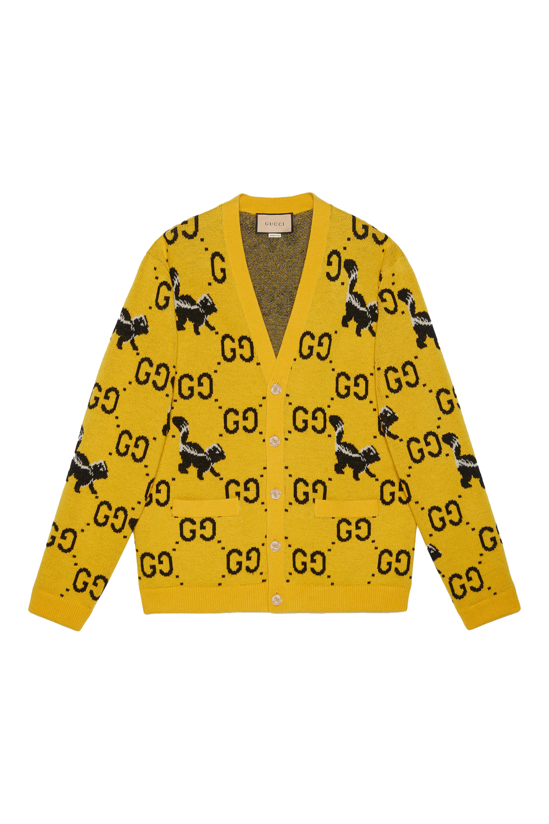 كارديجان طبعات ضربان وحروف شعار الماركة