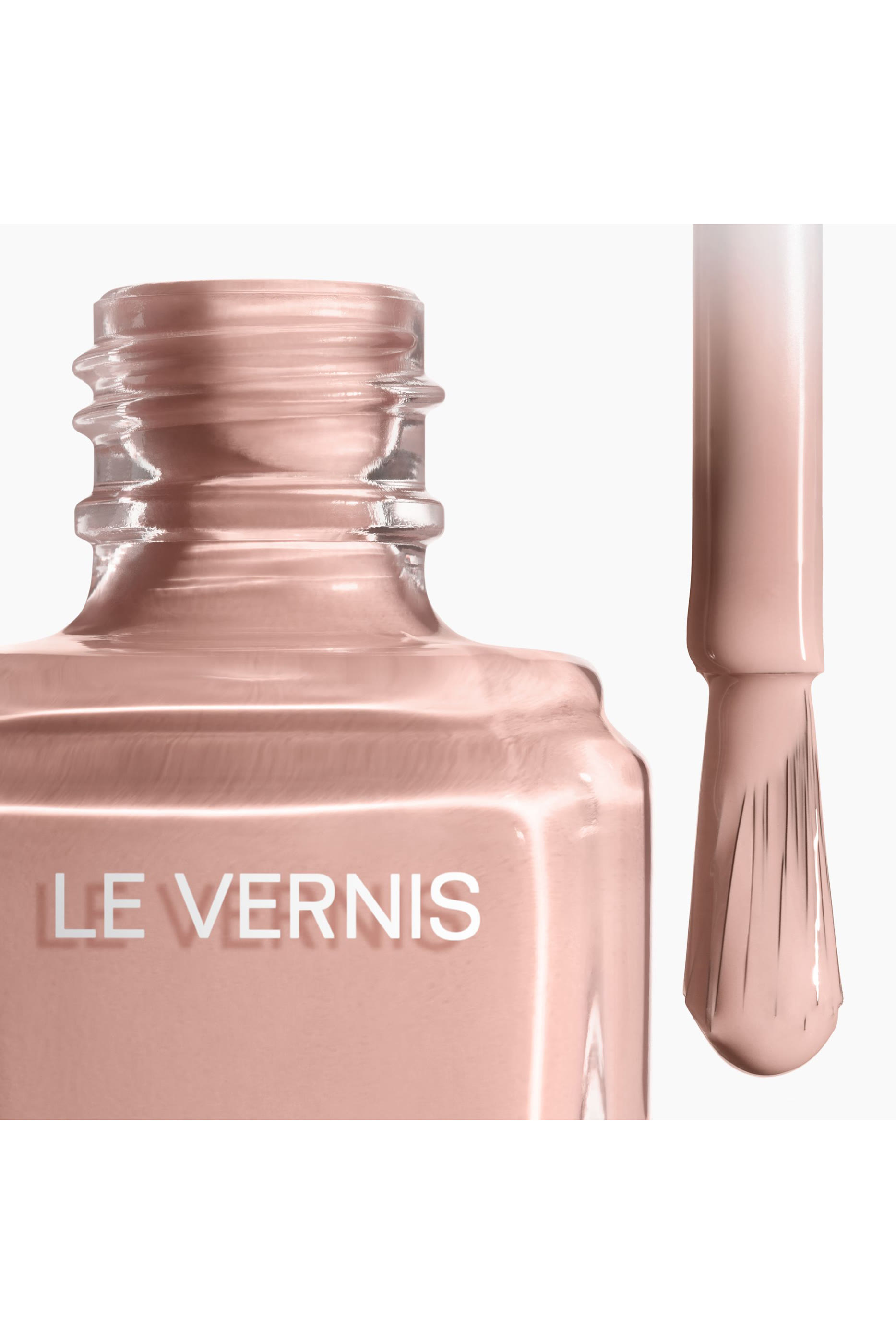 طلاء أظافر Chanel LE VERNIS