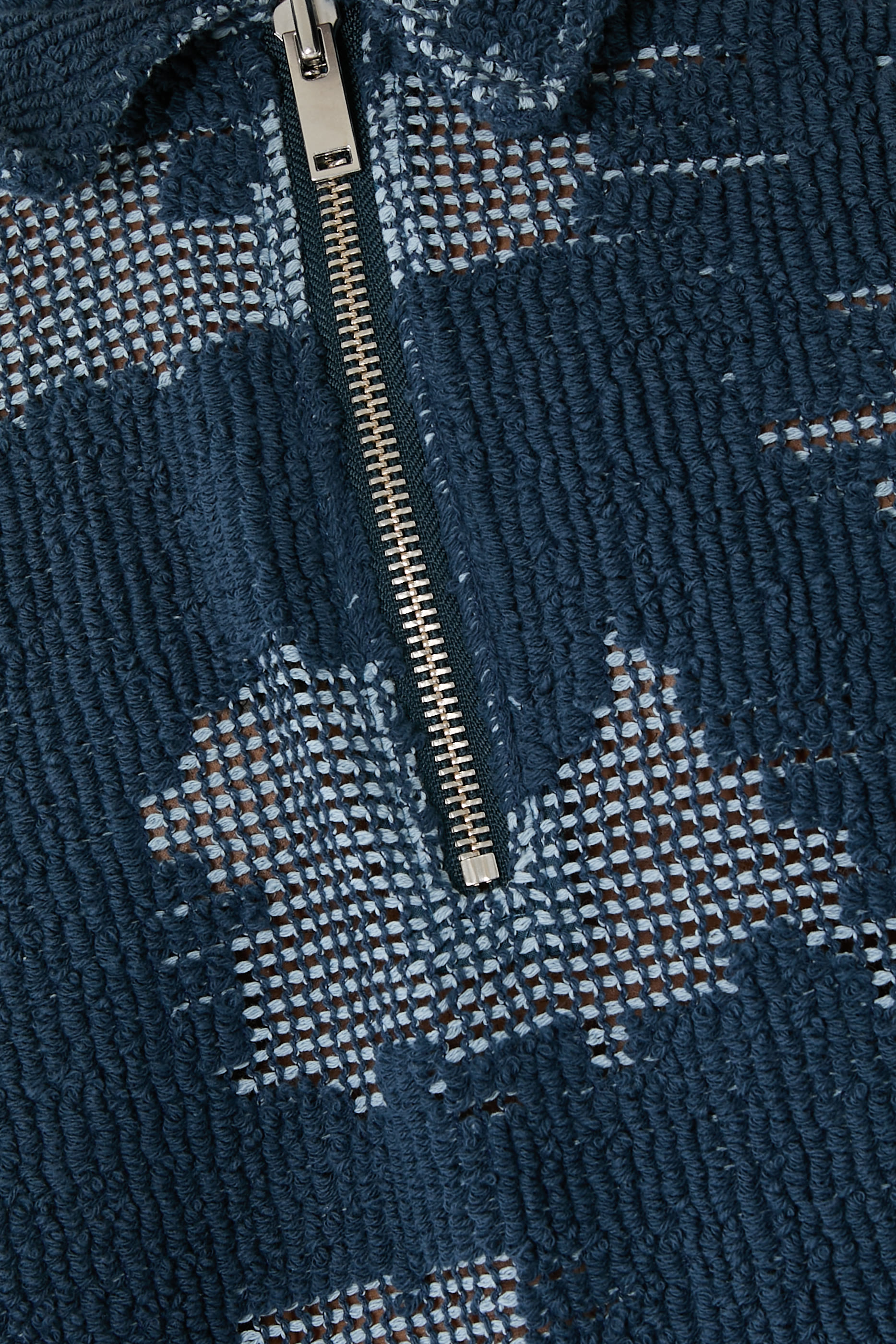 قميص بولو سموكي