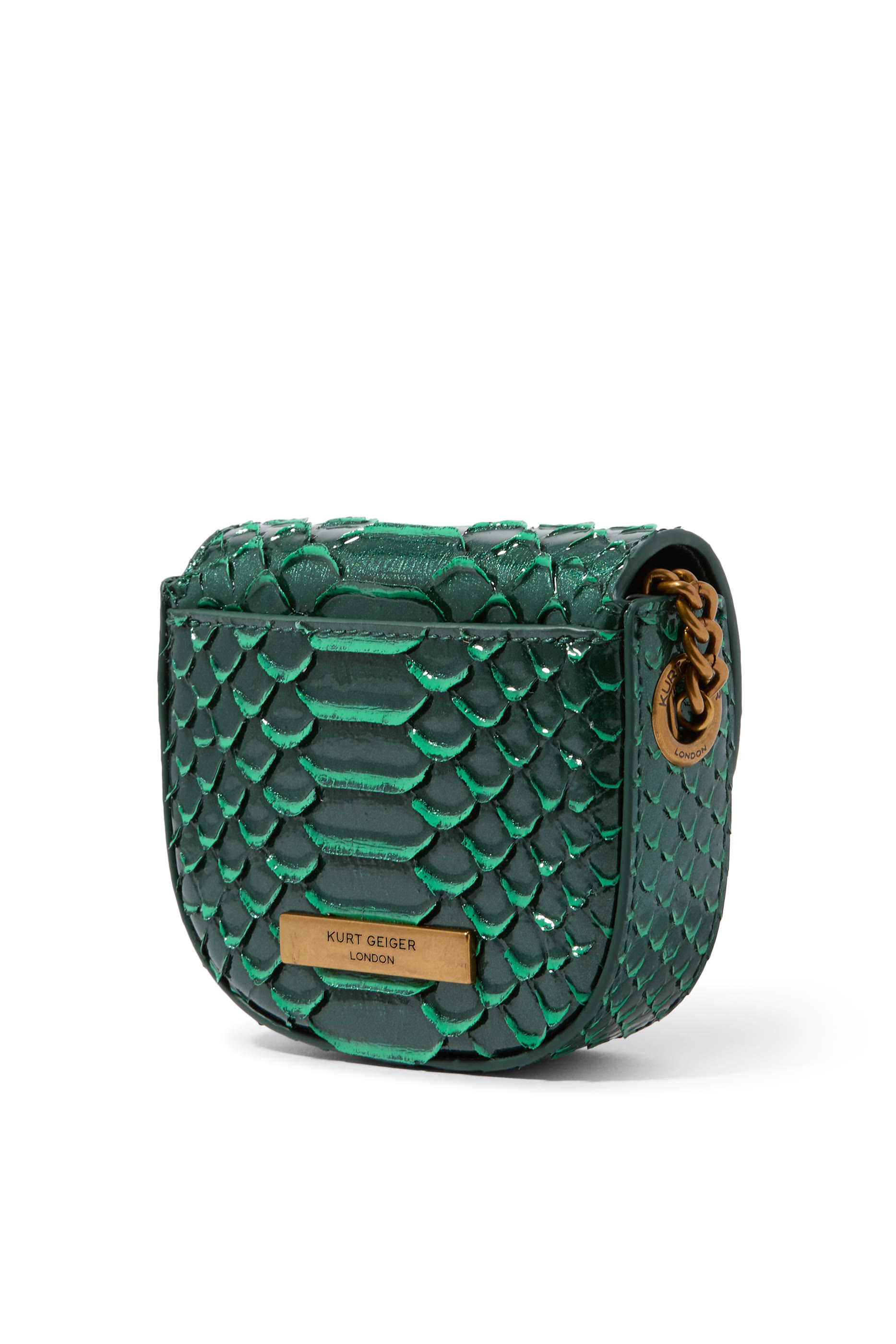 حقيبة كروس بودي تشيلسي صغيرة بحلية شعار الماركة