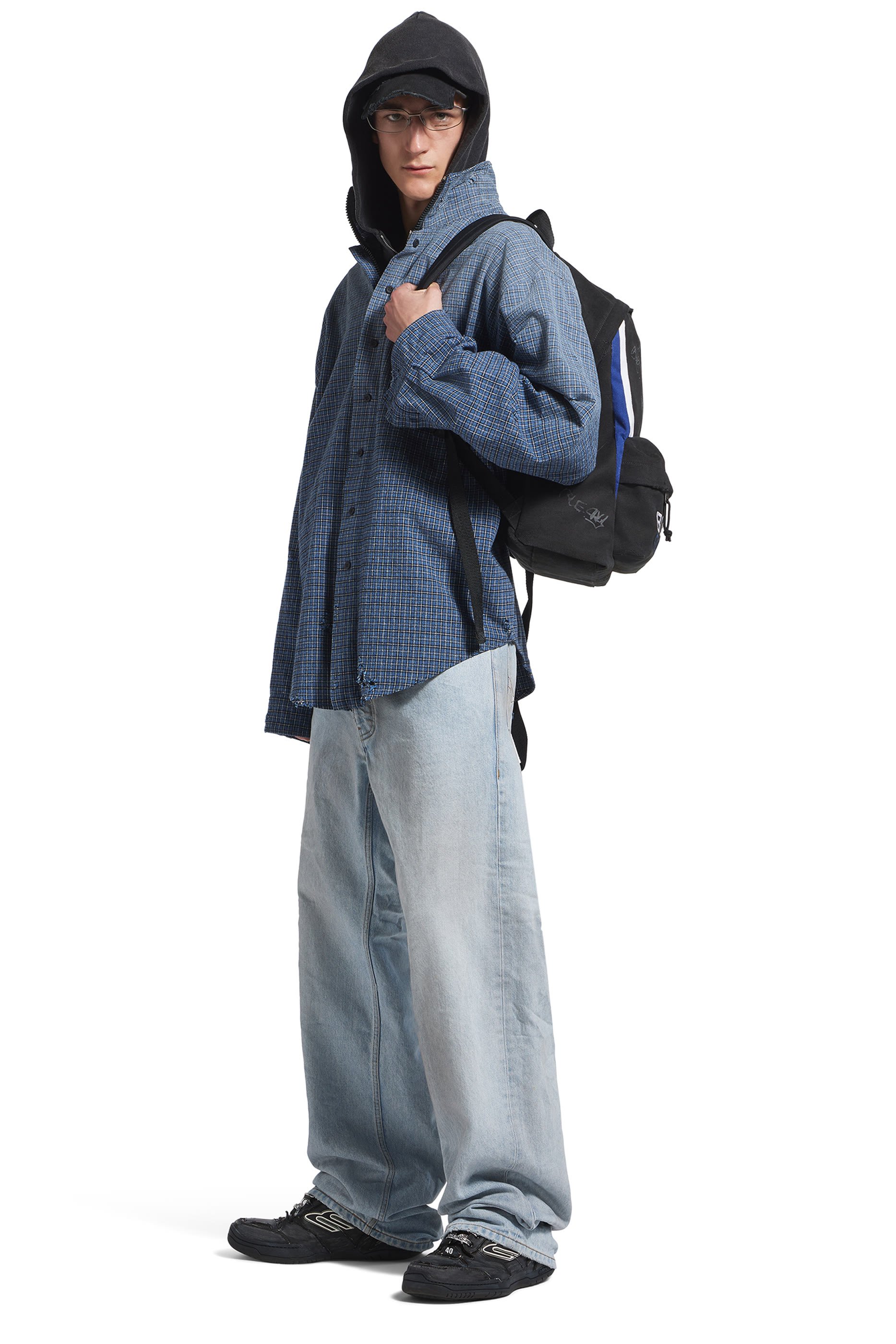 سنيكرز هامبتونز بتصميم مهترئ للرجال